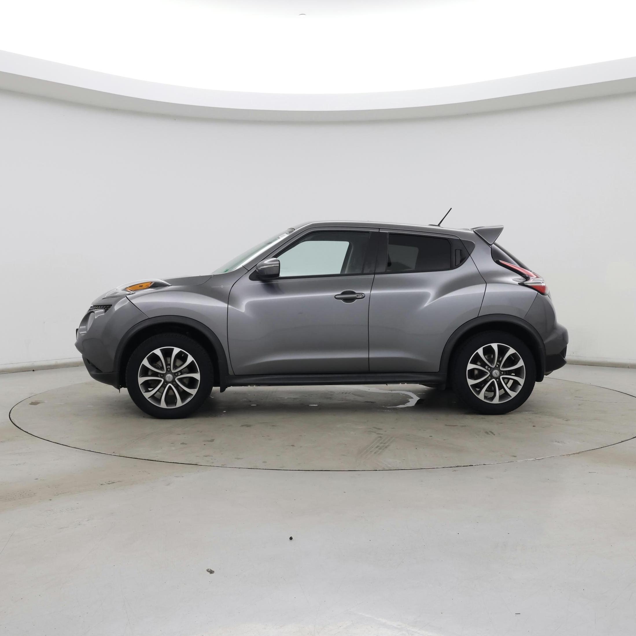 Thumbnail: 2017 Nissan Juke - 3