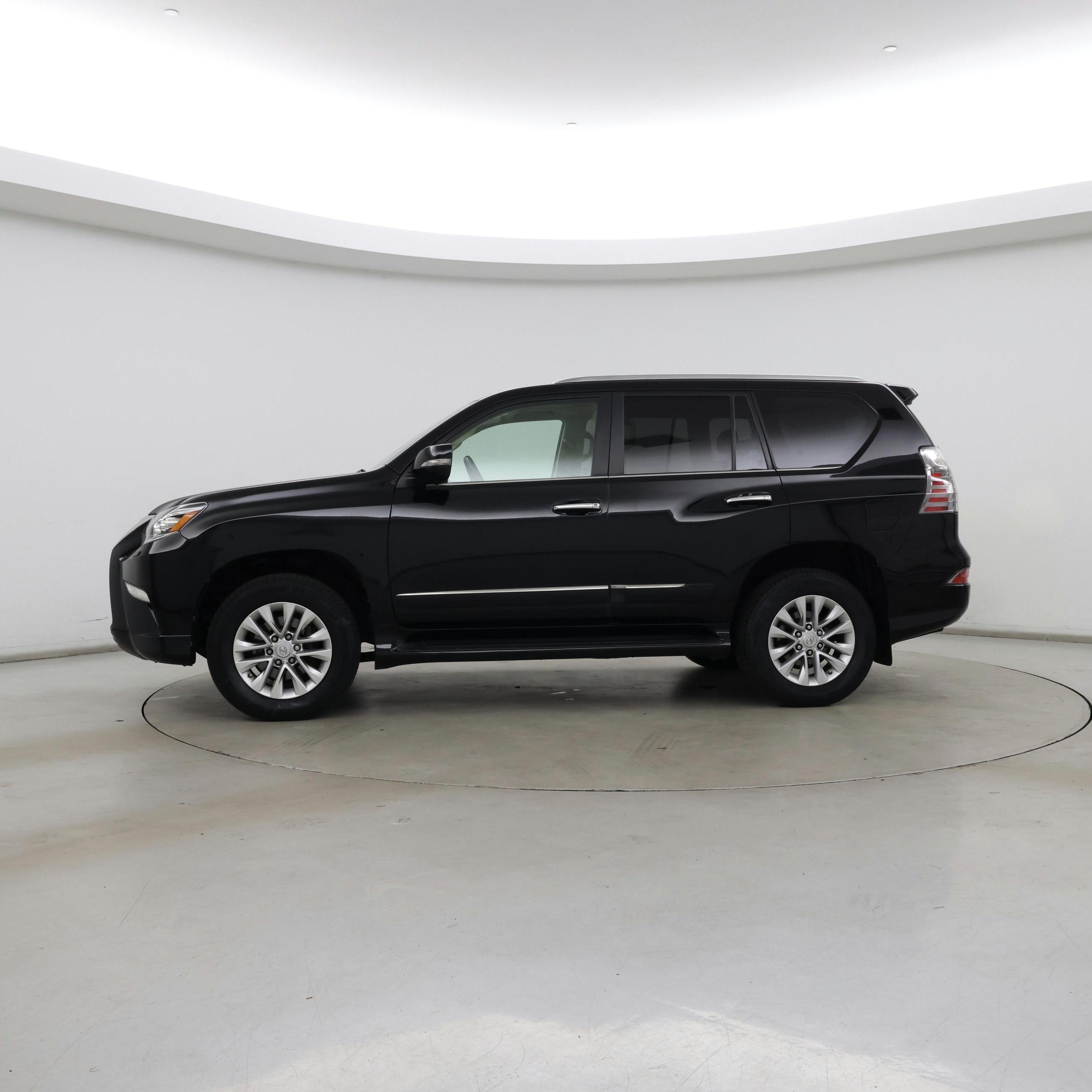Thumbnail: 2019 Lexus GX - 3