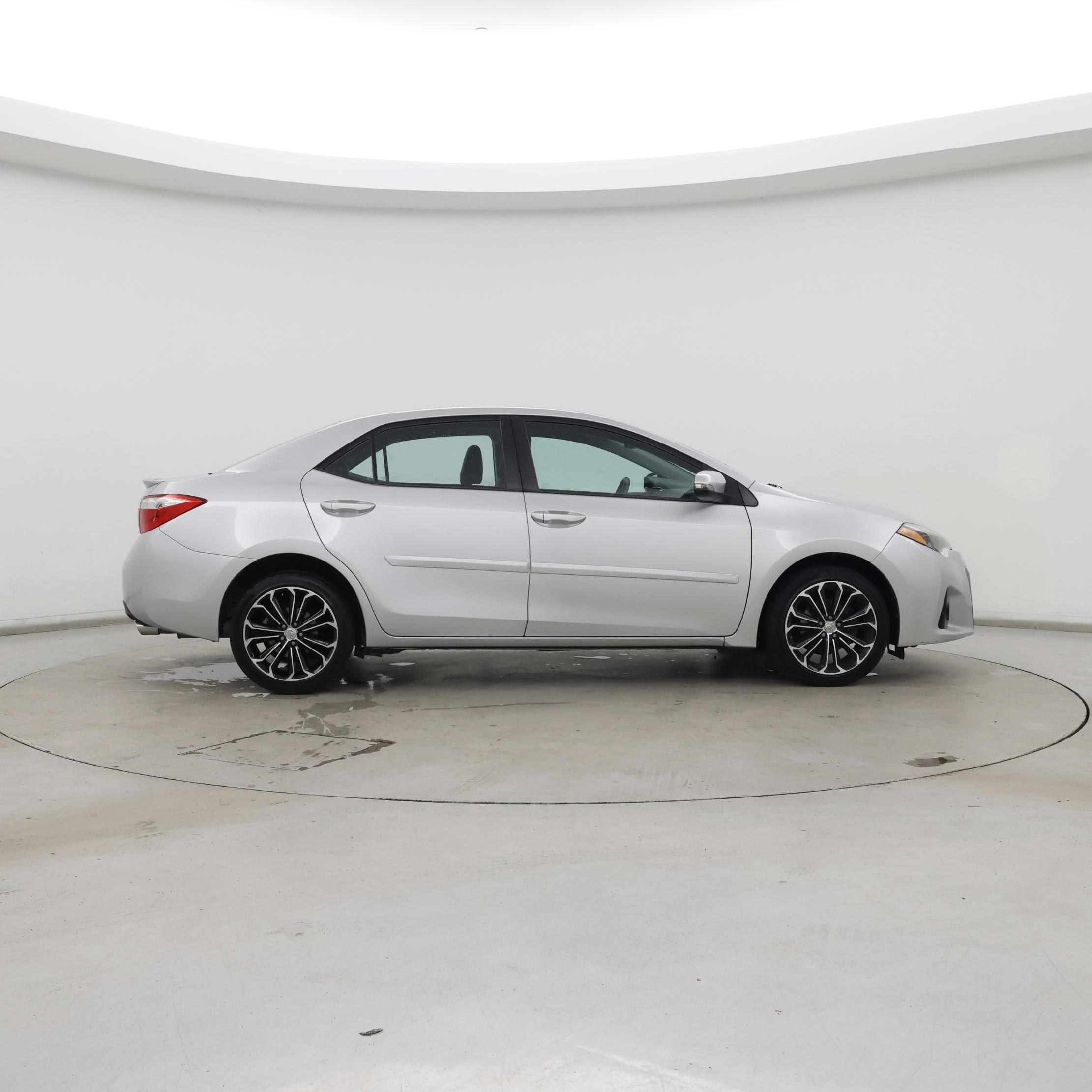 Thumbnail: 2016 Toyota Corolla - 7