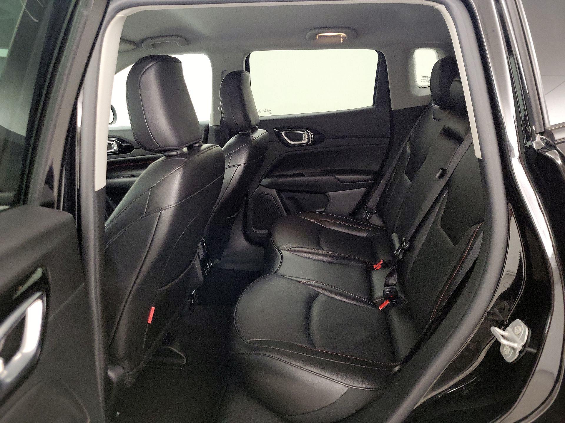Thumbnail: 2022 Jeep Compass - 20