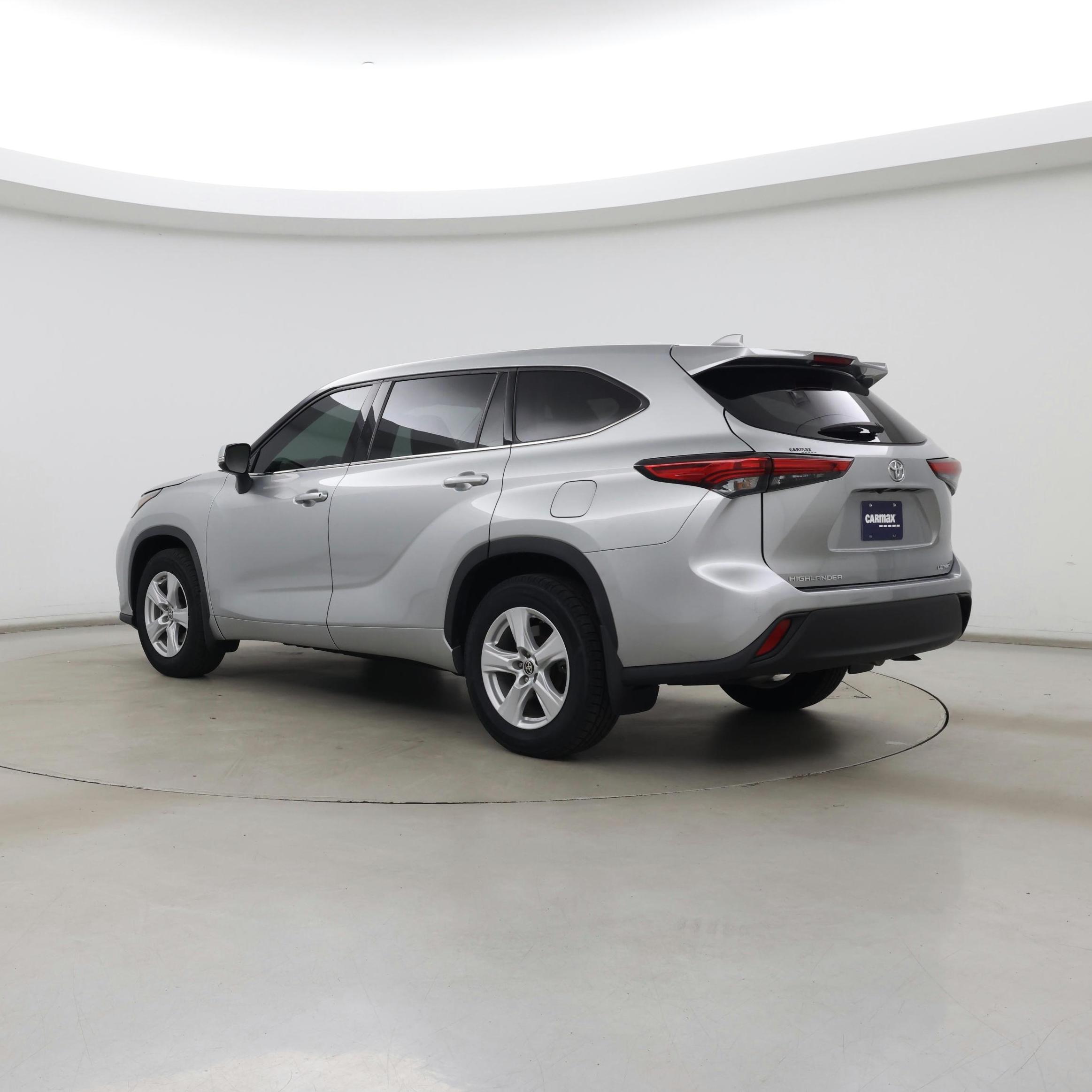 Thumbnail: 2021 Toyota Highlander - 2