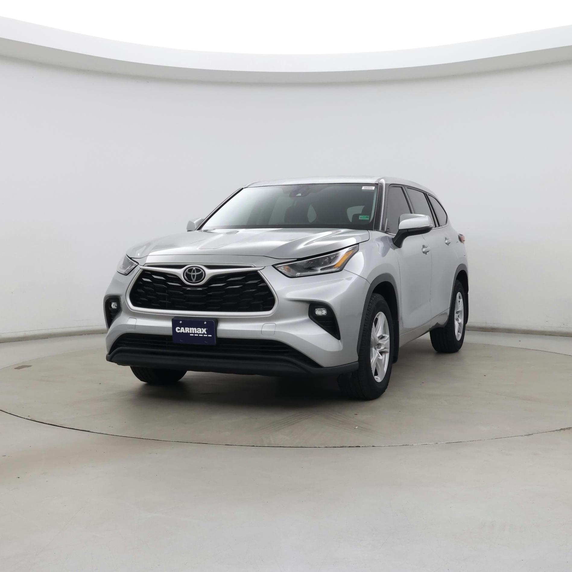 Thumbnail: 2021 Toyota Highlander - 4
