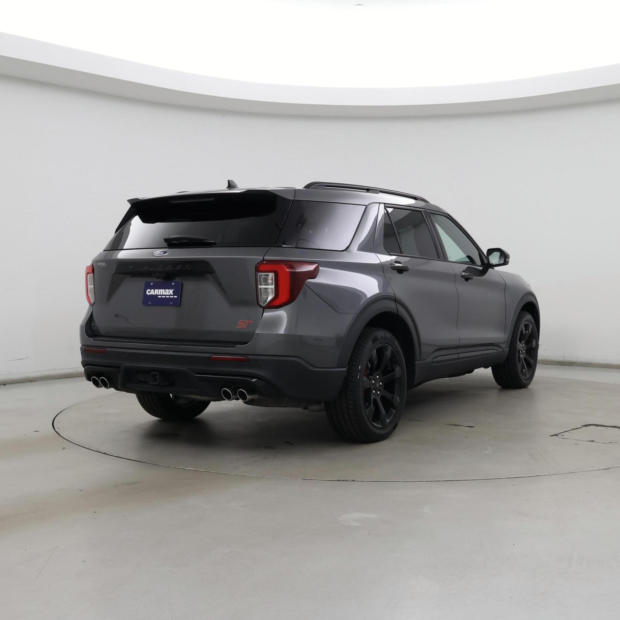 Thumbnail: 2022 Ford Explorer - 8