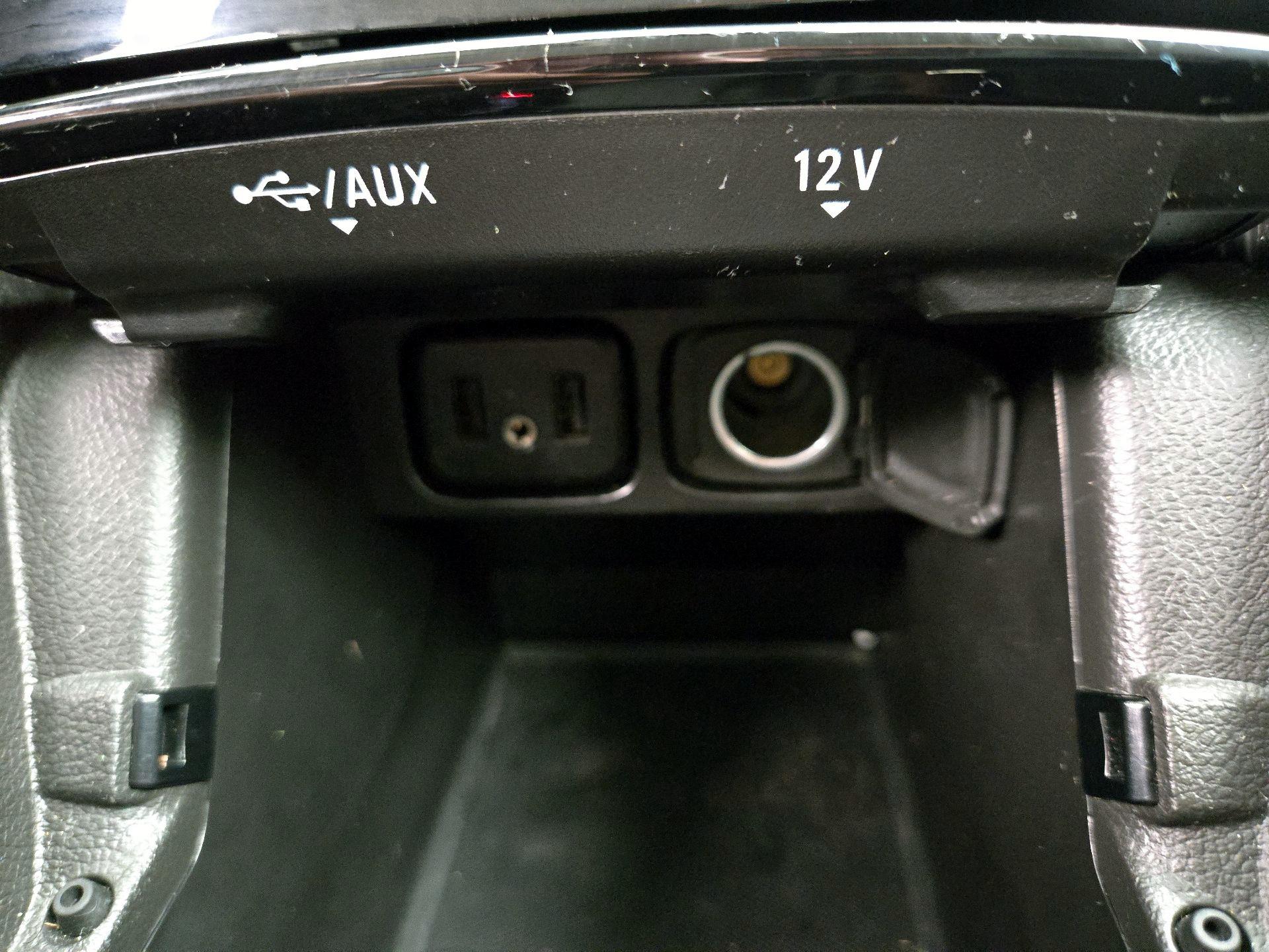 Thumbnail: 2019 Buick Encore - 18