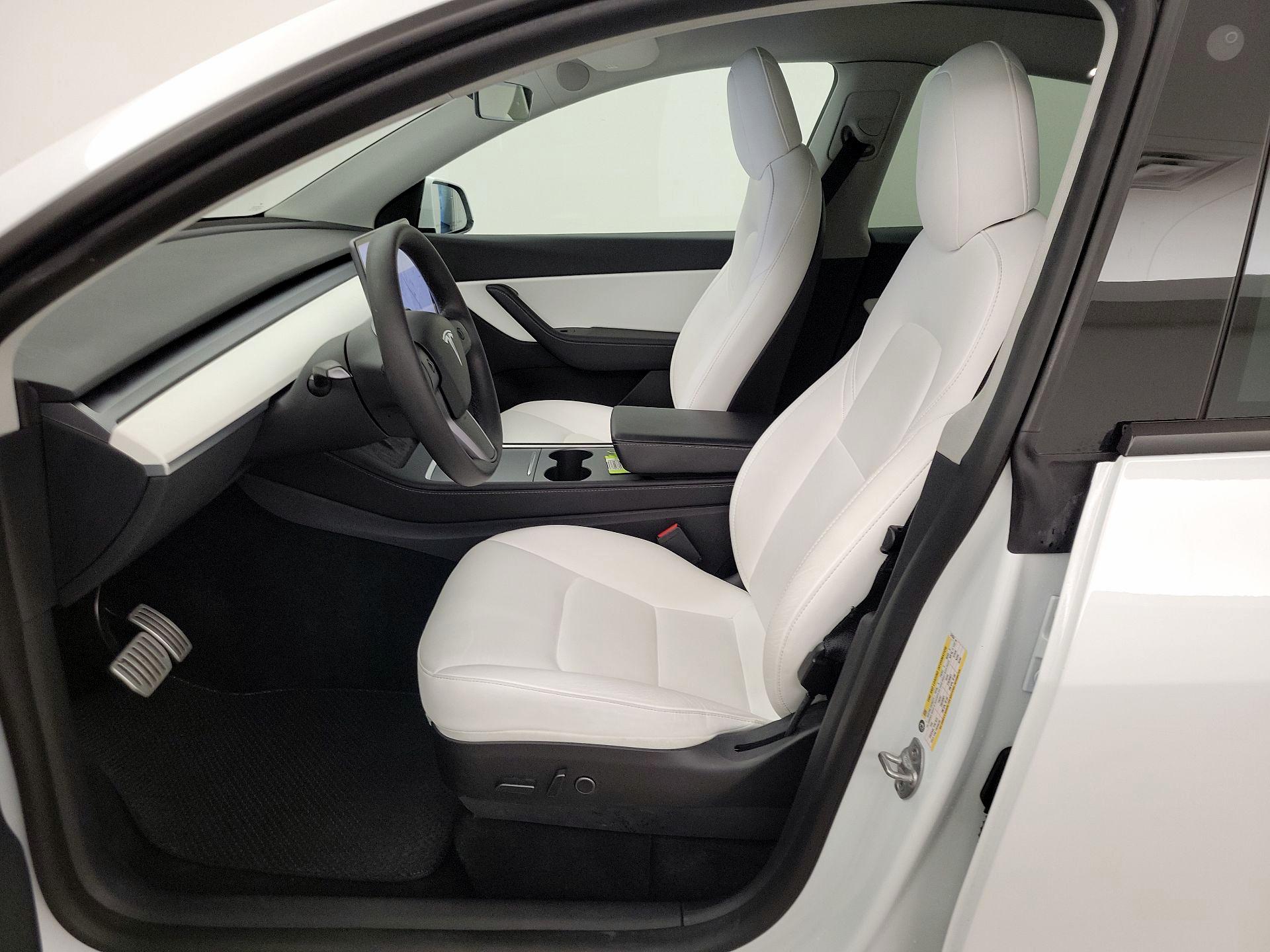 Thumbnail: 2022 Tesla Model Y - 11