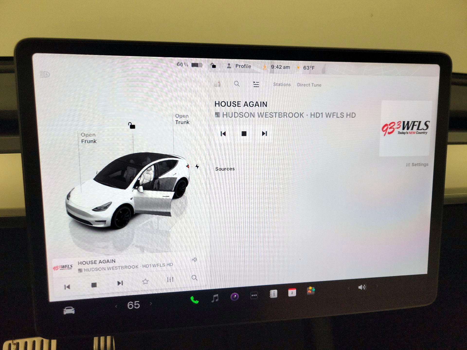 Thumbnail: 2022 Tesla Model Y - 15