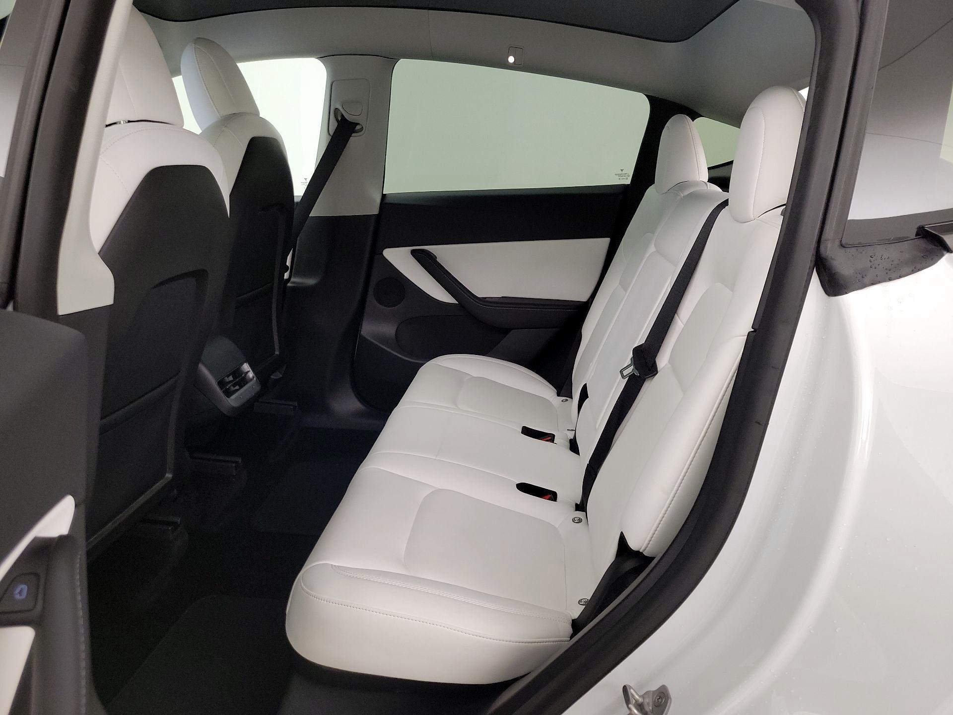 Thumbnail: 2022 Tesla Model Y - 20