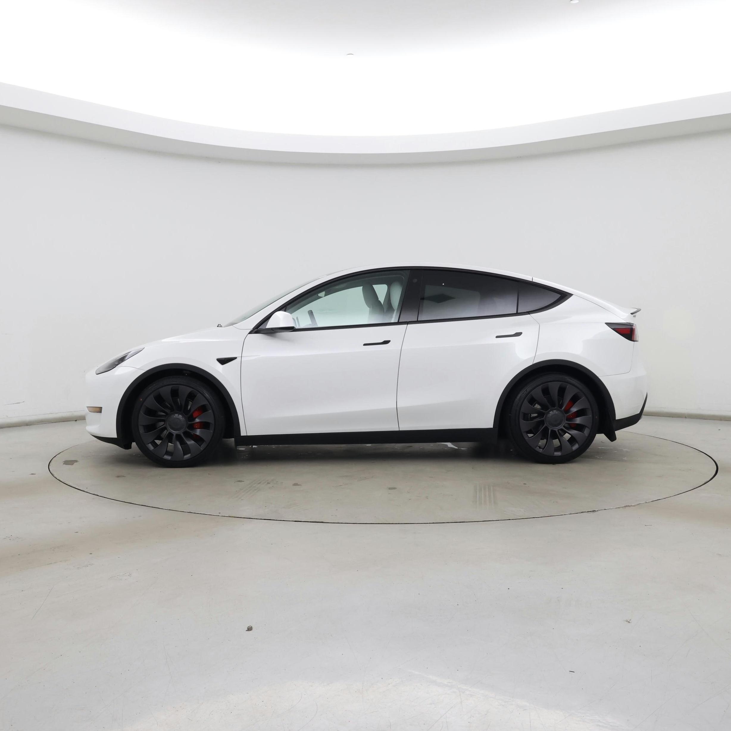 Thumbnail: 2022 Tesla Model Y - 3