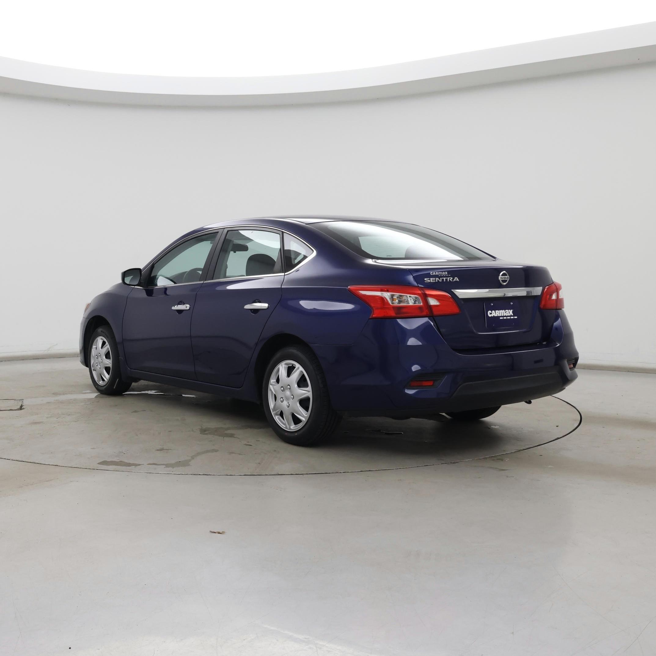 Thumbnail: 2017 Nissan Sentra - 2