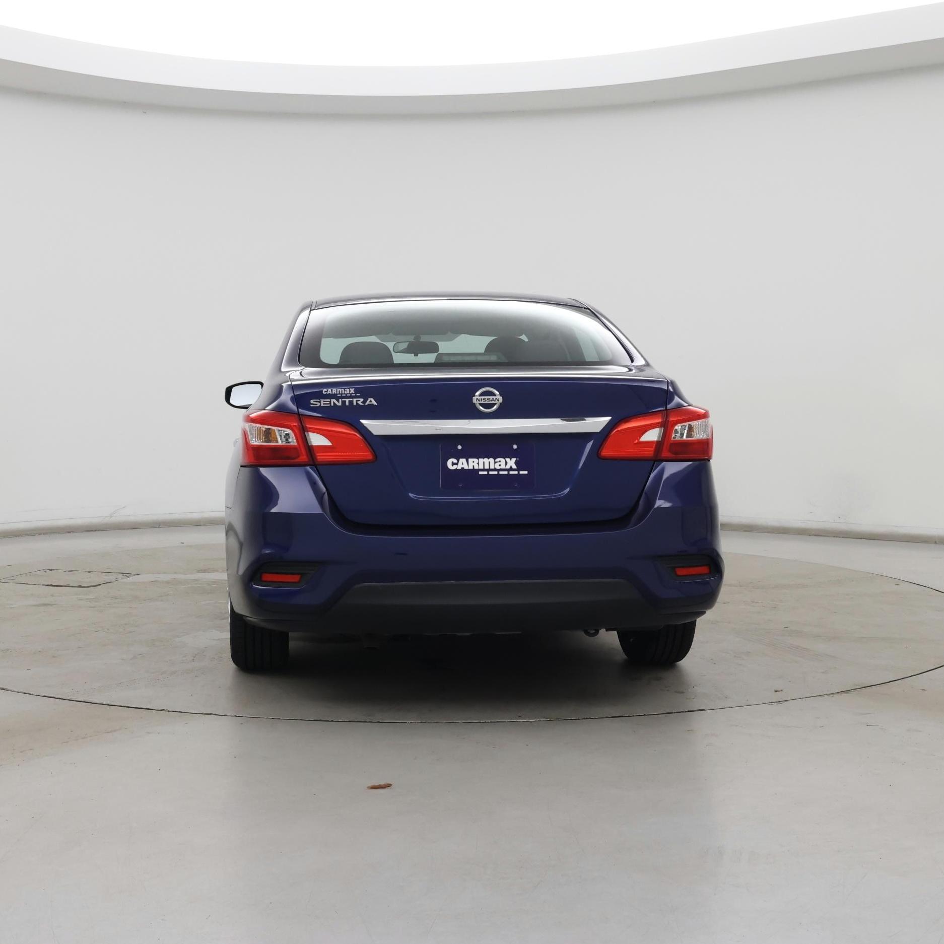 Thumbnail: 2017 Nissan Sentra - 6