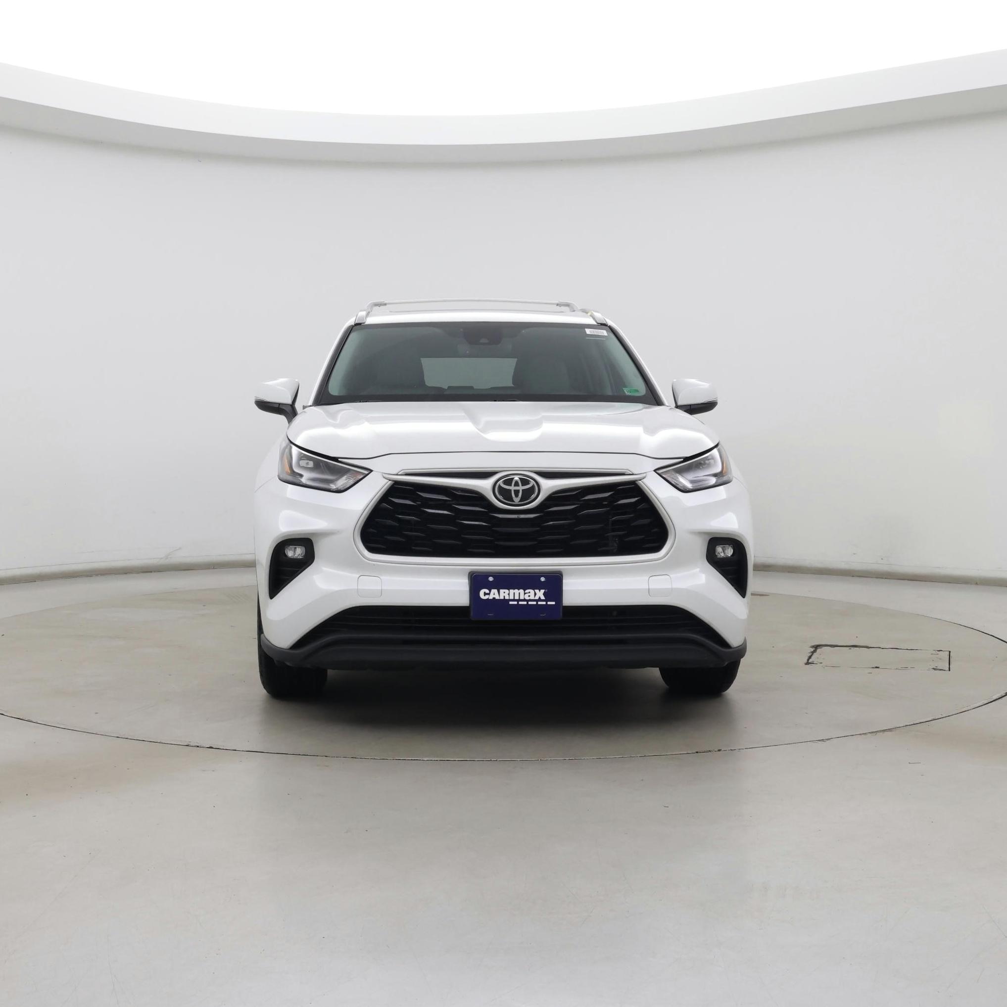 Thumbnail: 2023 Toyota Highlander - 5