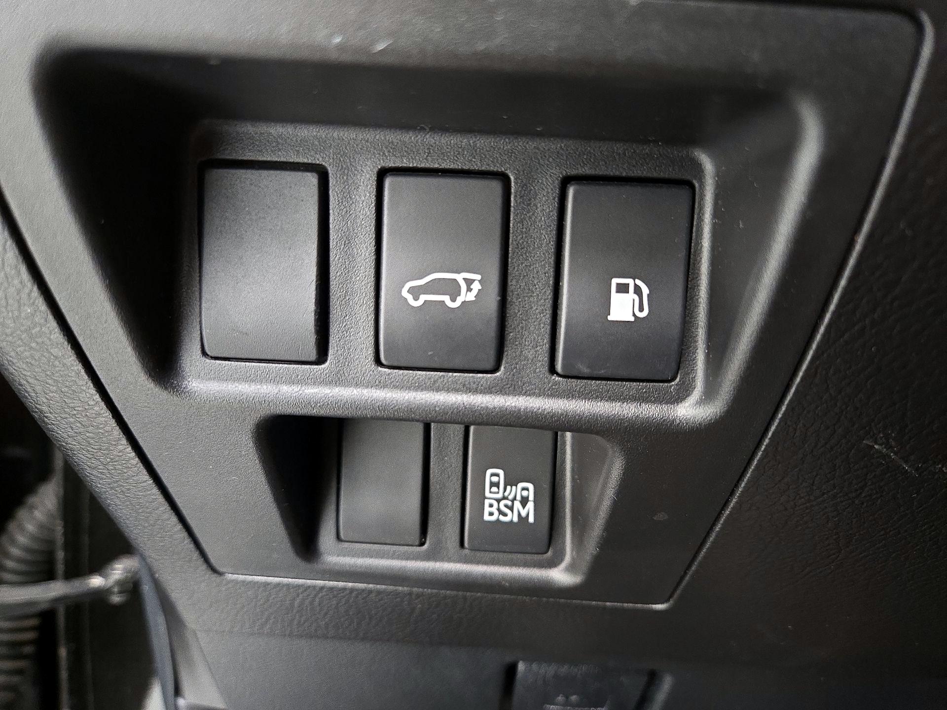 Thumbnail: 2015 Lexus RX - 13