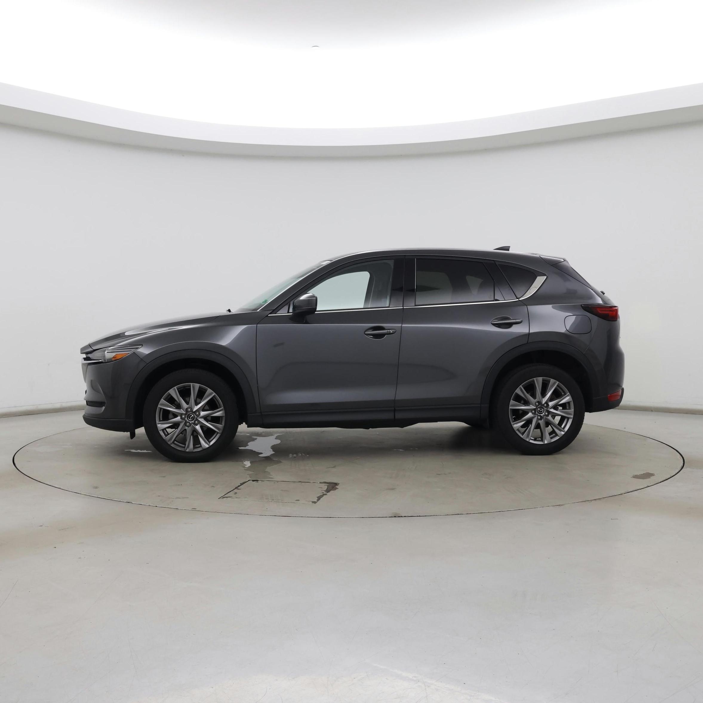 Thumbnail: 2021 Mazda CX-5 - 3