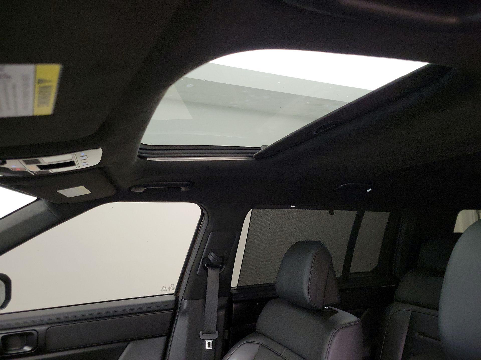 Thumbnail: 2024 Hyundai Santa Fe - 20