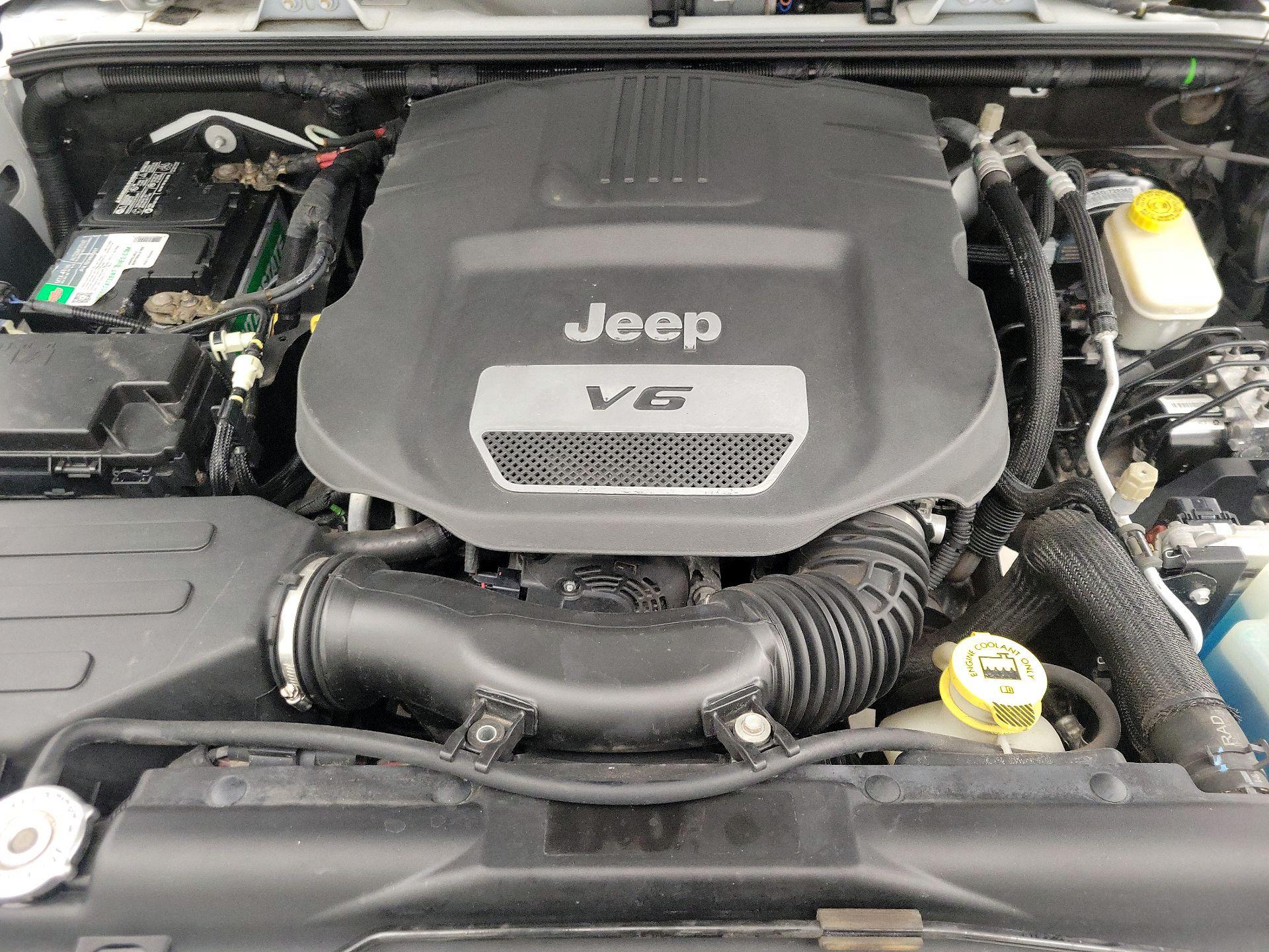 Thumbnail: 2016 Jeep Wrangler - 20