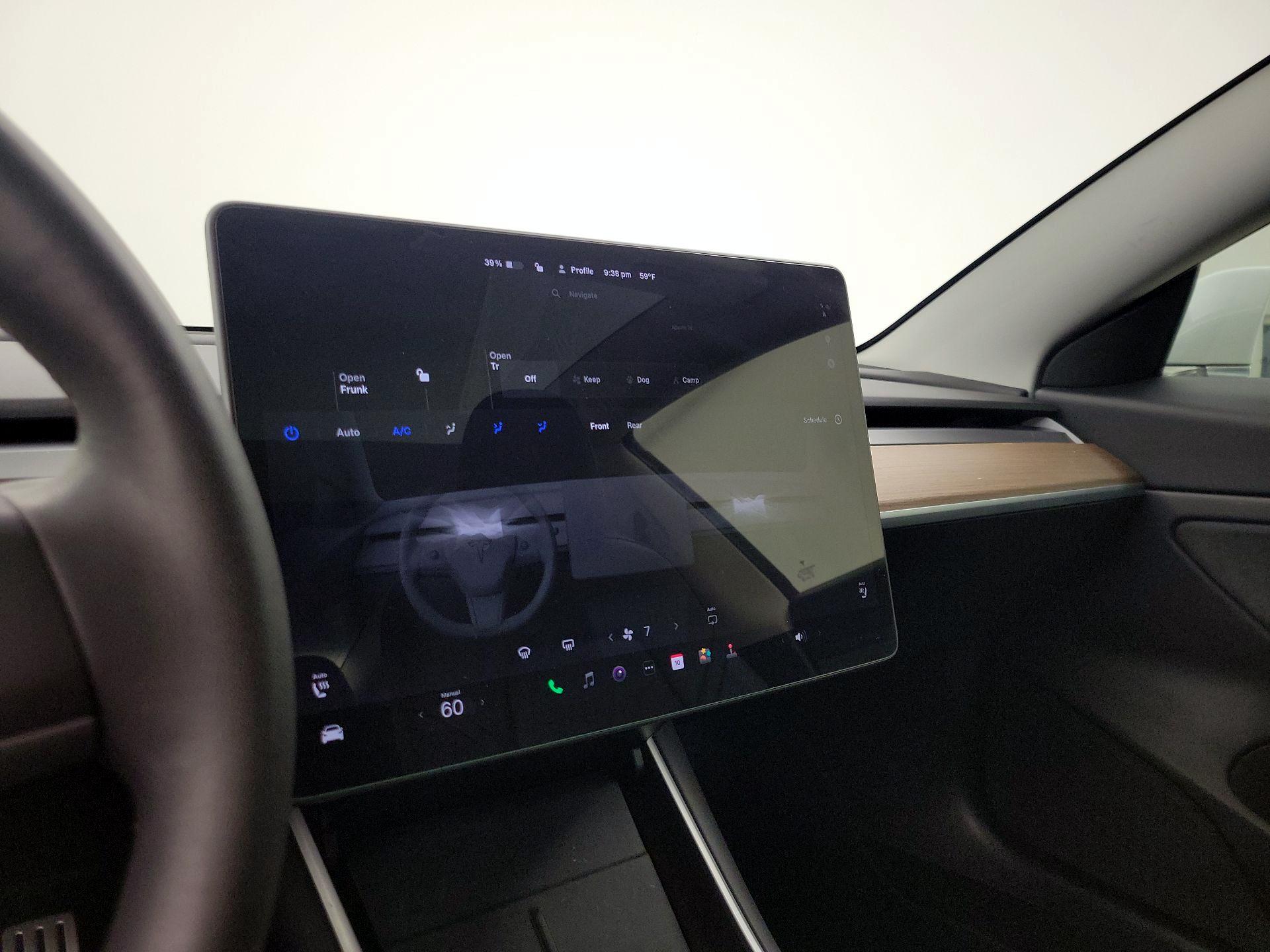 Thumbnail: 2020 Tesla Model 3 - 16