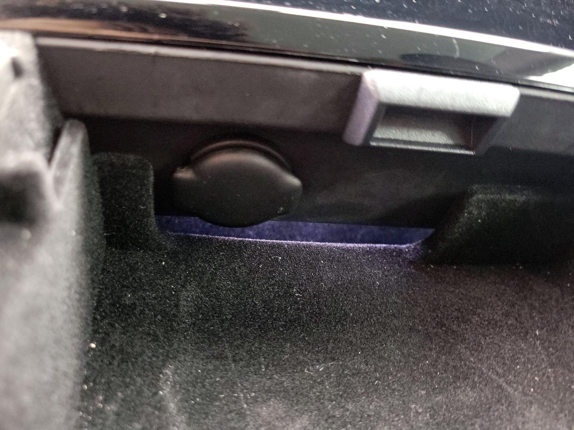 Thumbnail: 2020 Tesla Model 3 - 18