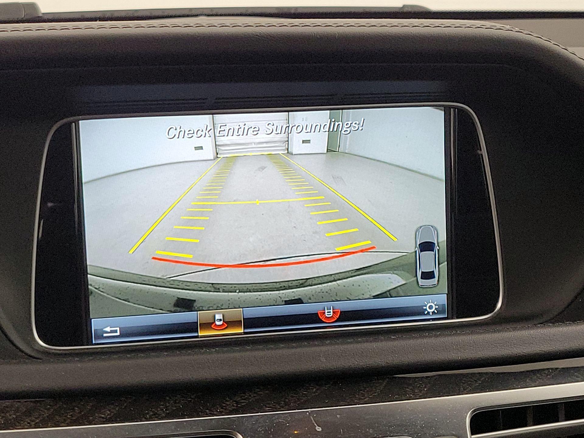 Thumbnail: 2016 Mercedes-Benz E-Class - 15