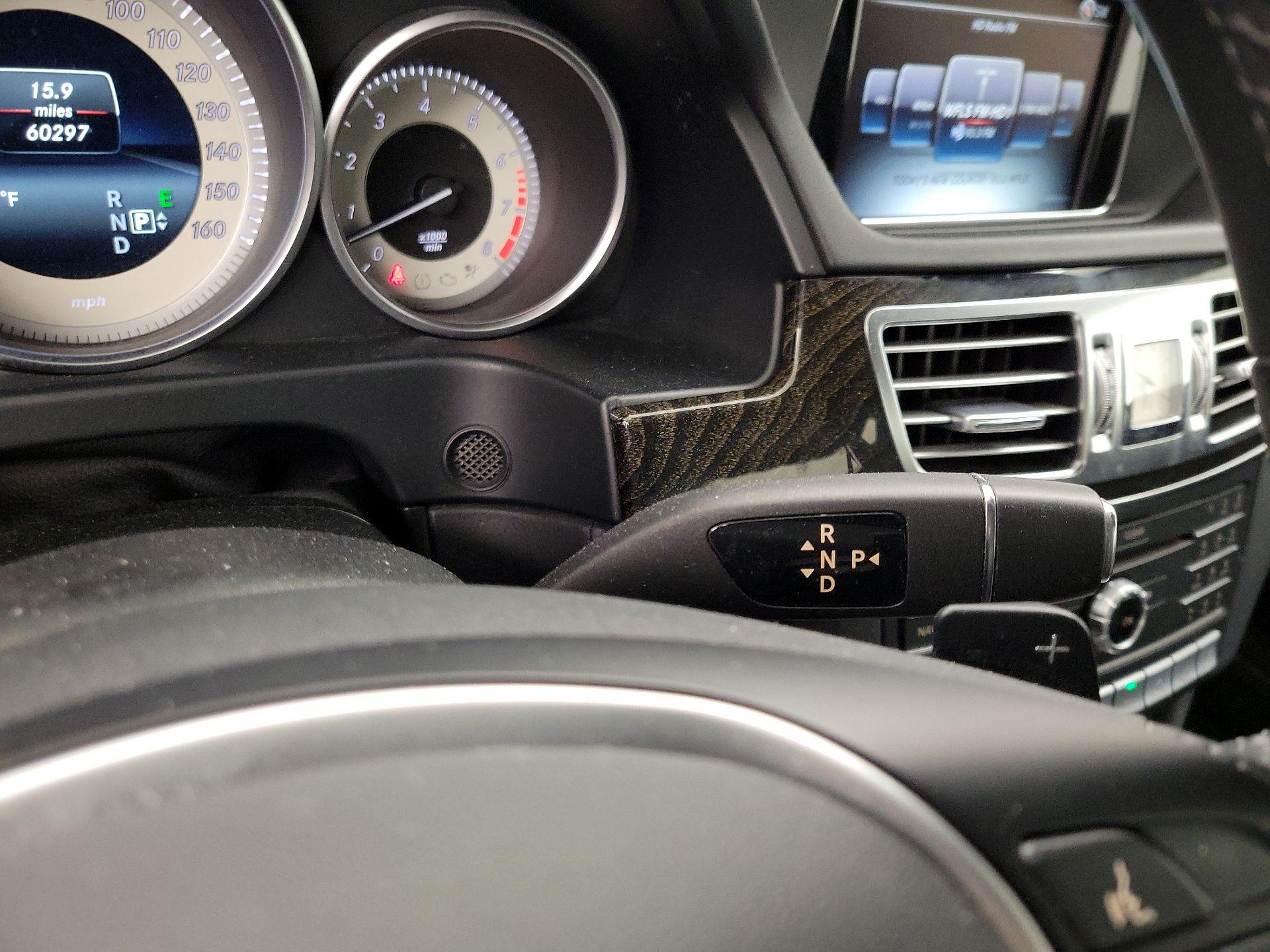 Thumbnail: 2016 Mercedes-Benz E-Class - 18