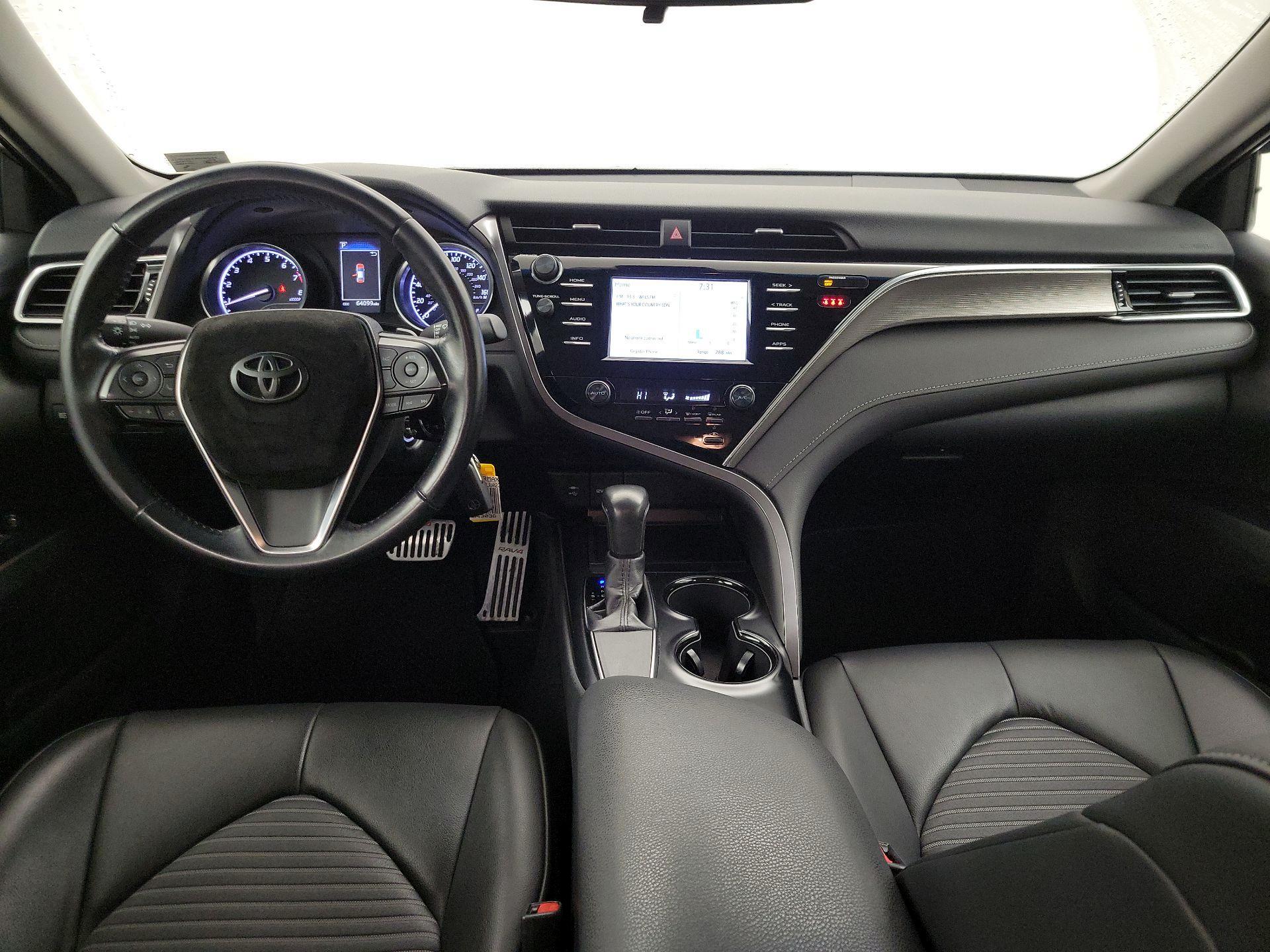 Thumbnail: 2018 Toyota Camry - 9