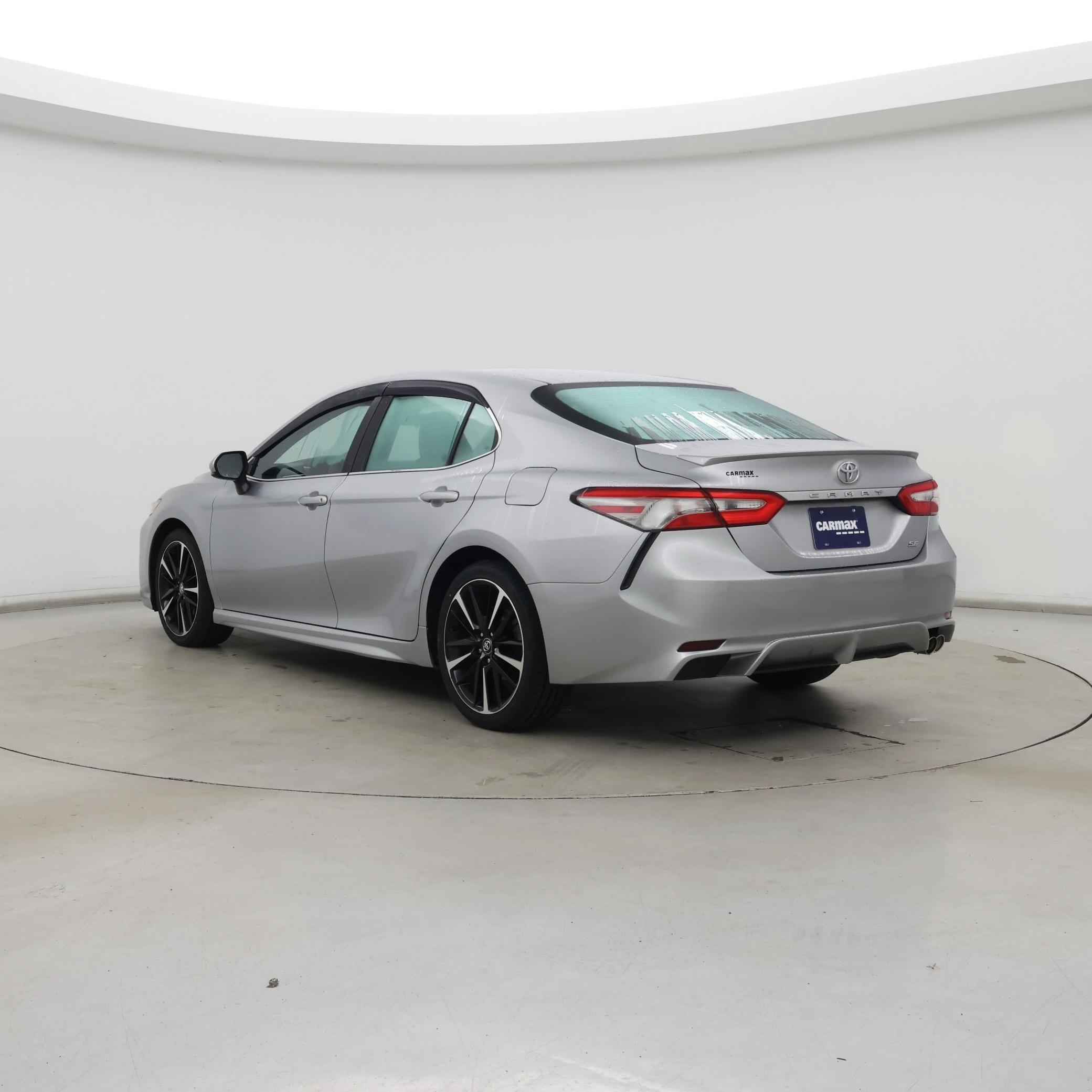 Thumbnail: 2018 Toyota Camry - 2