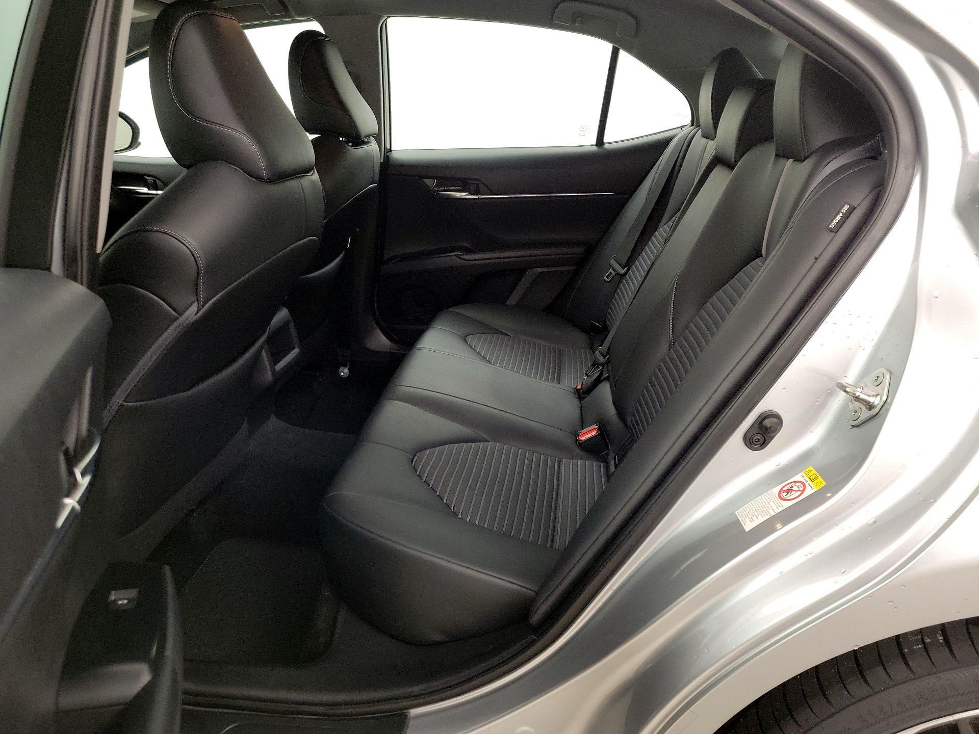 Thumbnail: 2018 Toyota Camry - 19