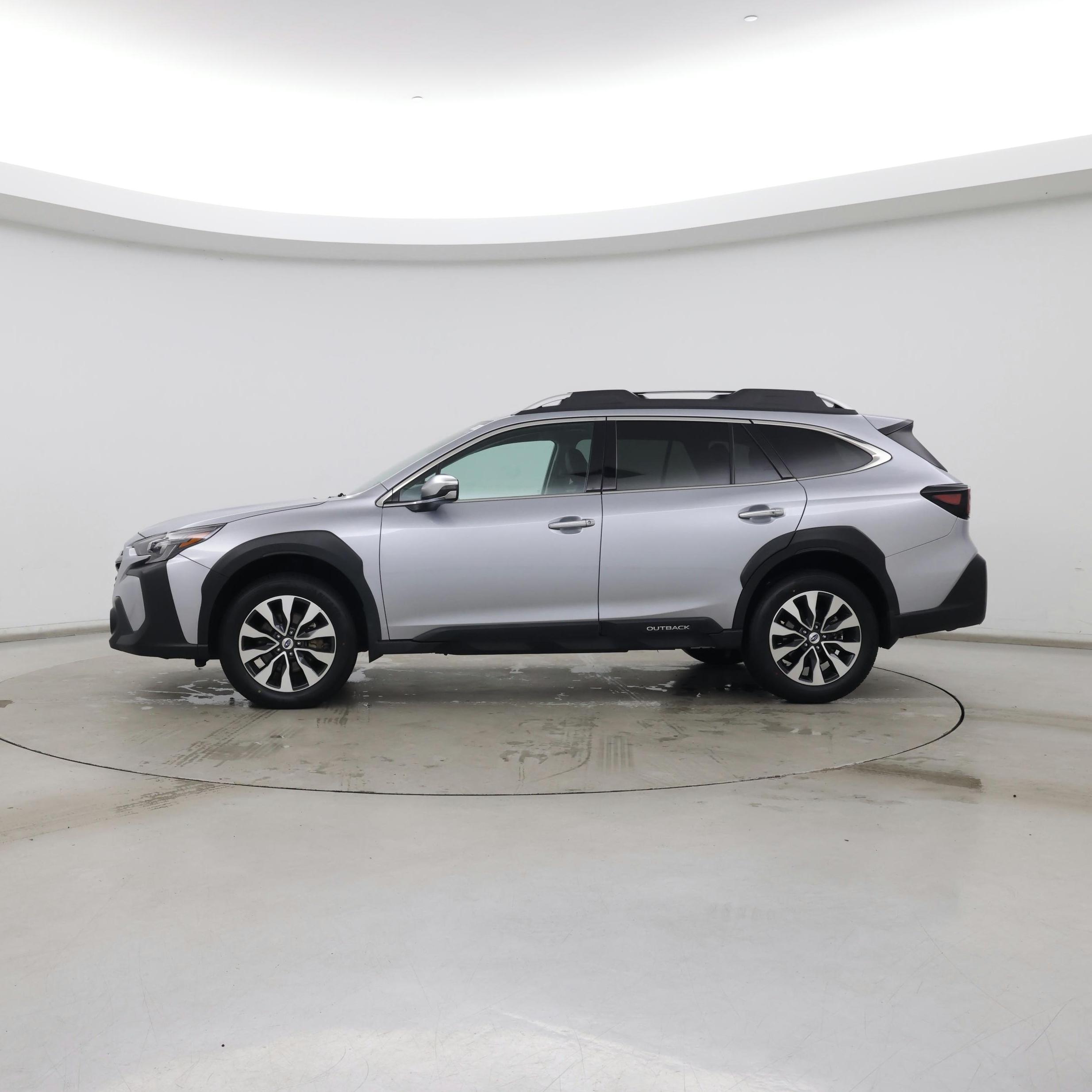 Thumbnail: 2023 Subaru Outback - 3