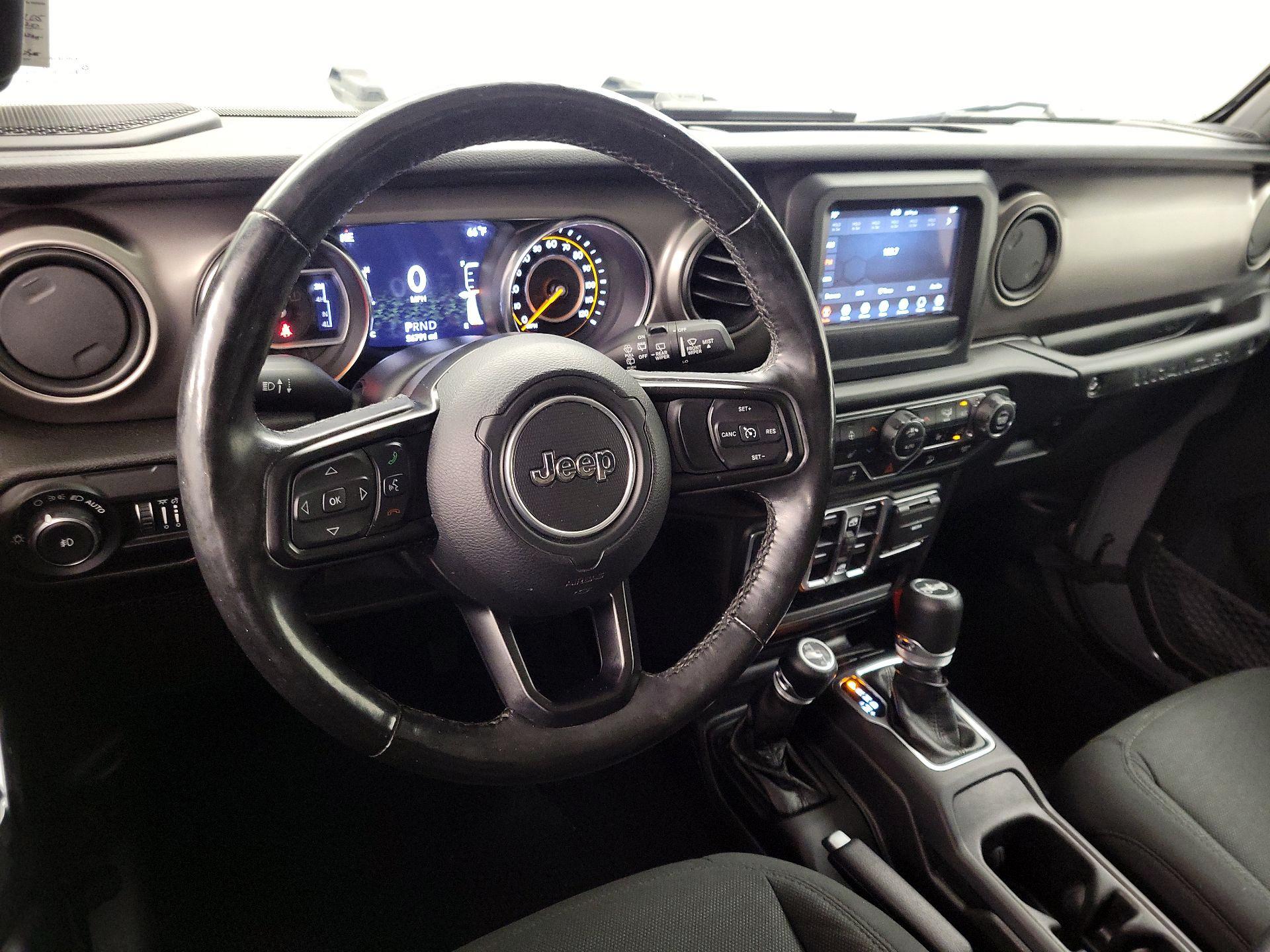 Thumbnail: 2020 Jeep Wrangler - 9