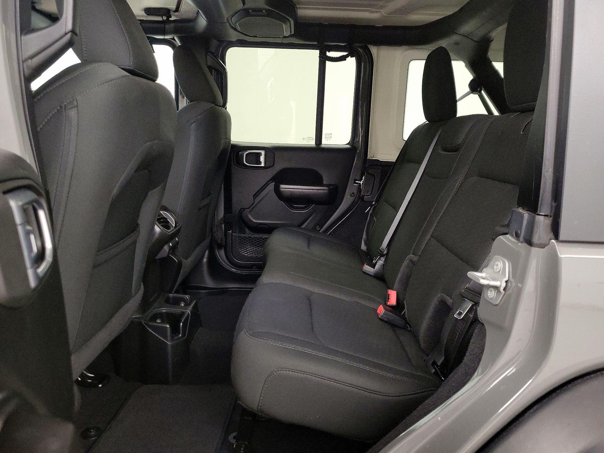 Thumbnail: 2020 Jeep Wrangler - 19