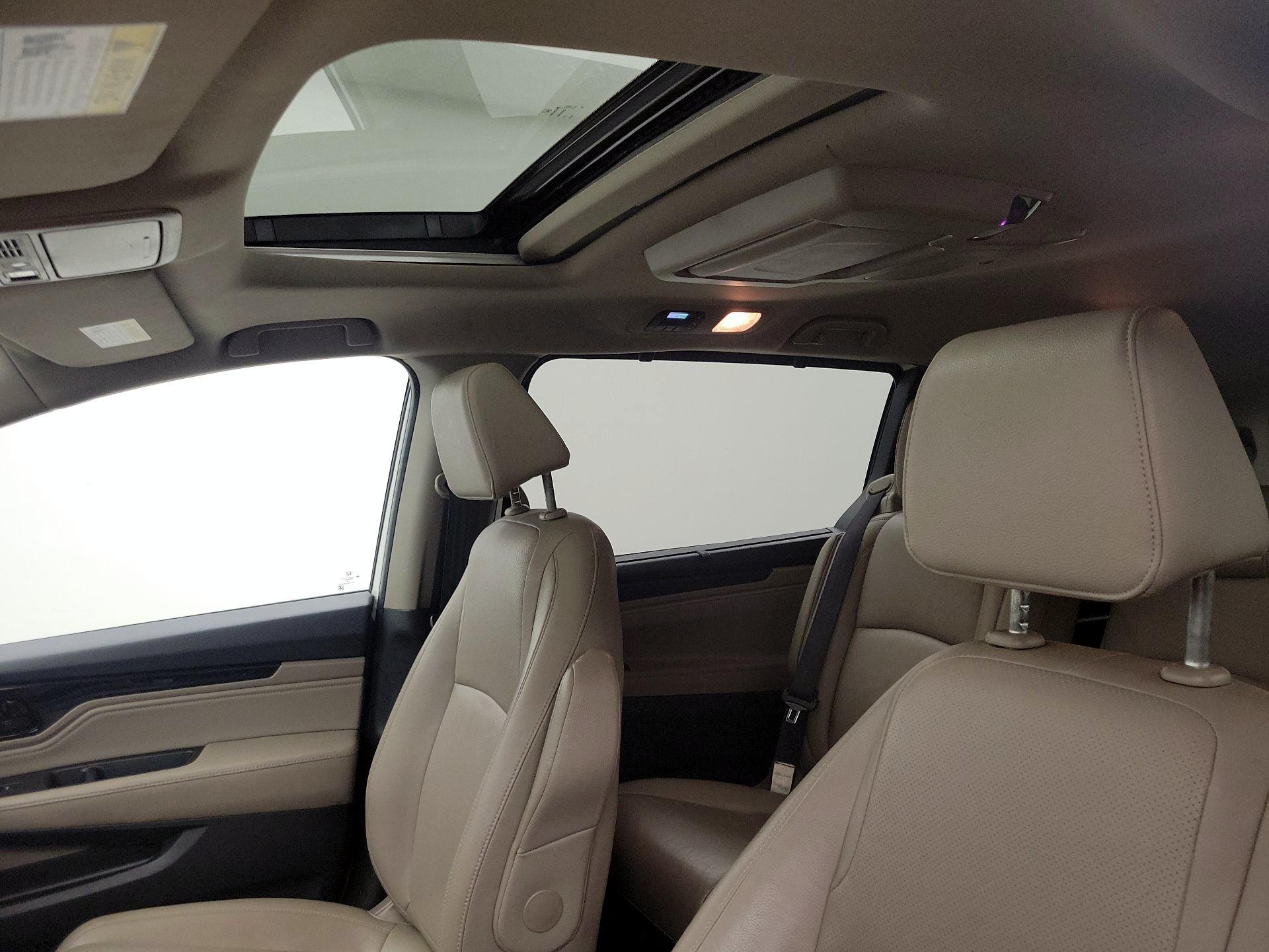 Thumbnail: 2019 Honda Odyssey - 20