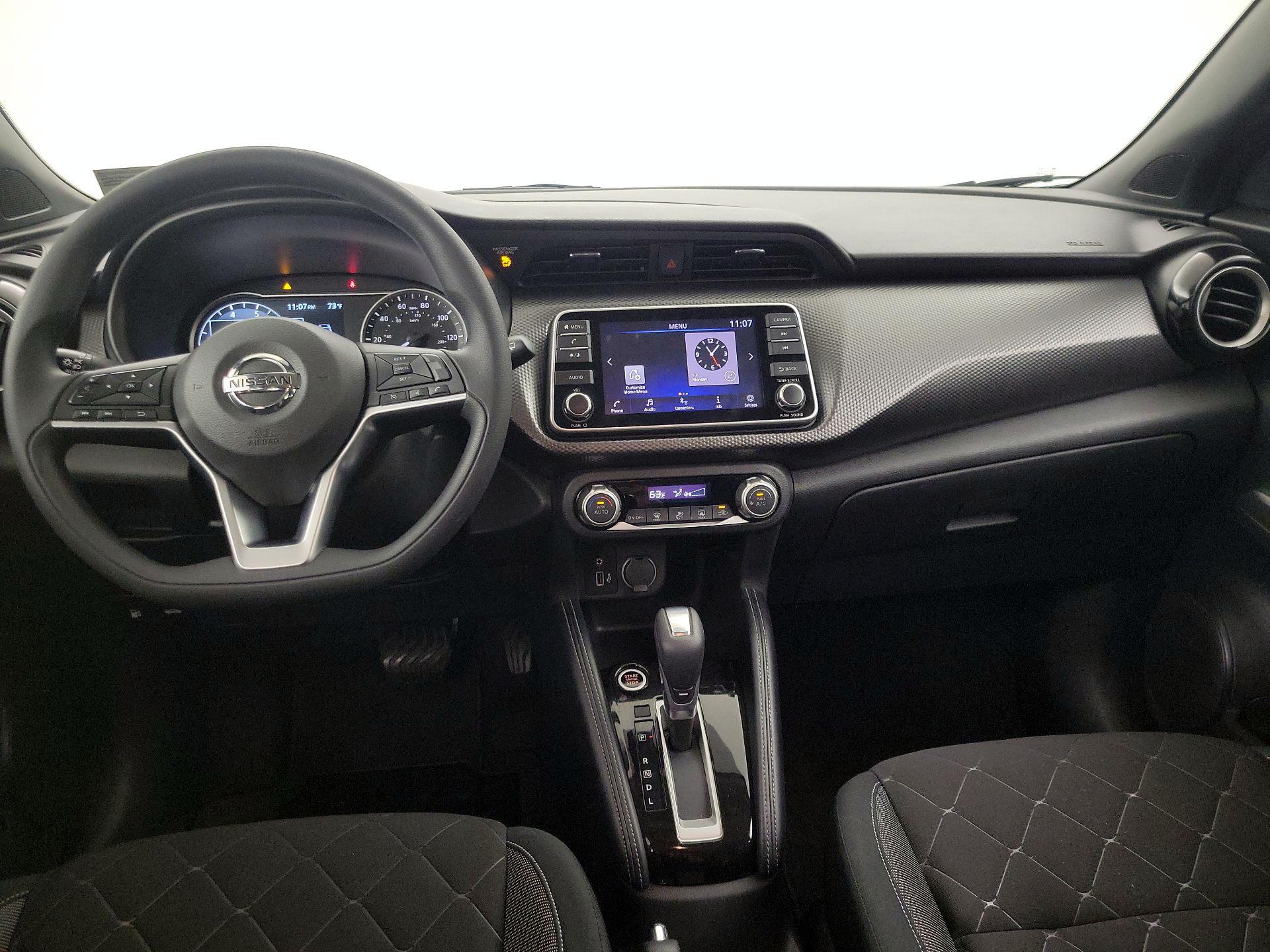 Thumbnail: 2020 Nissan Kicks - 9