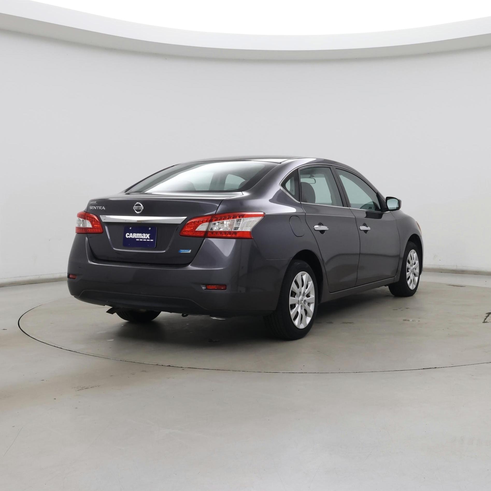 Thumbnail: 2014 Nissan Sentra - 8