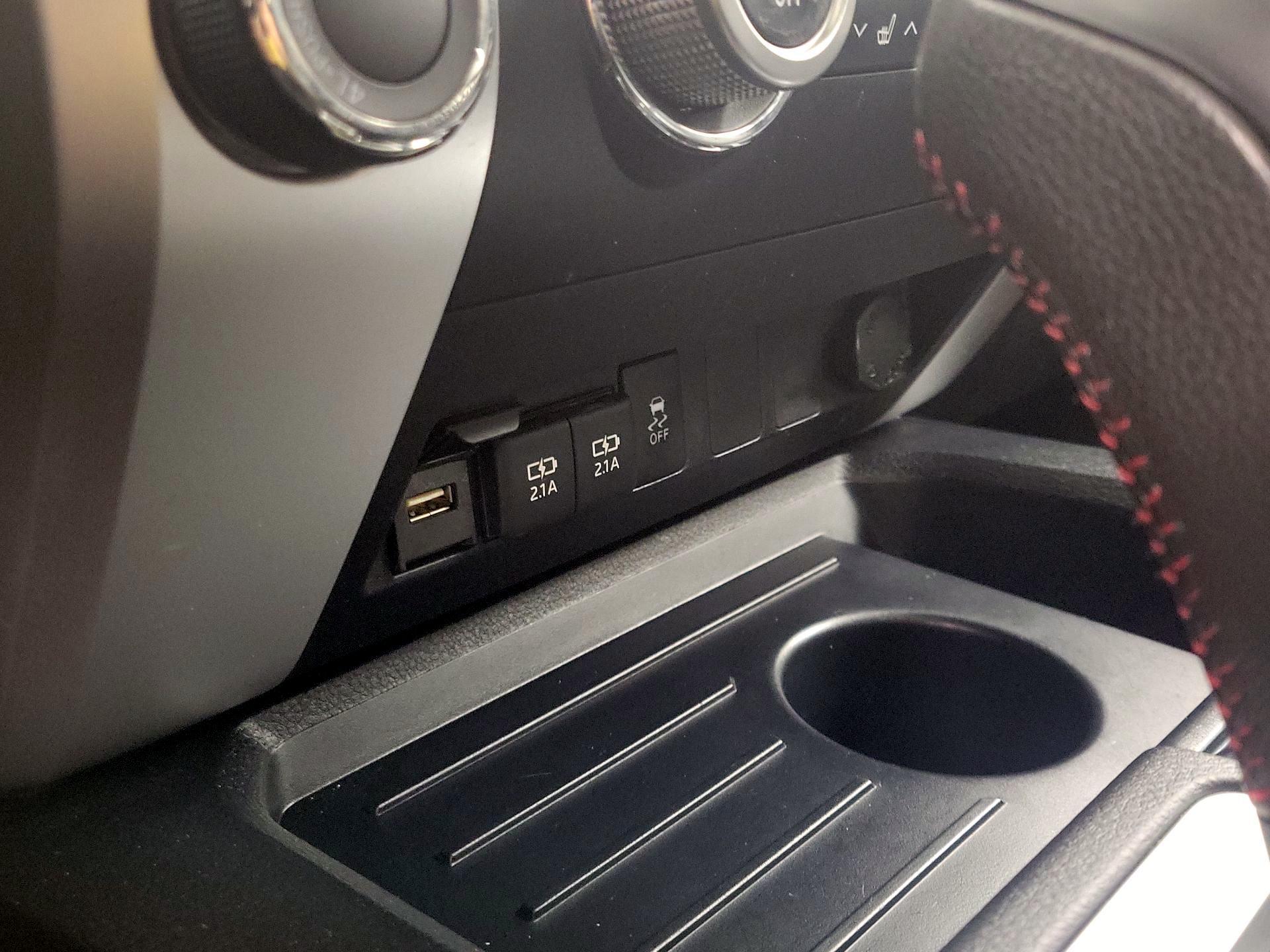 Thumbnail: 2020 Toyota Tundra - 19