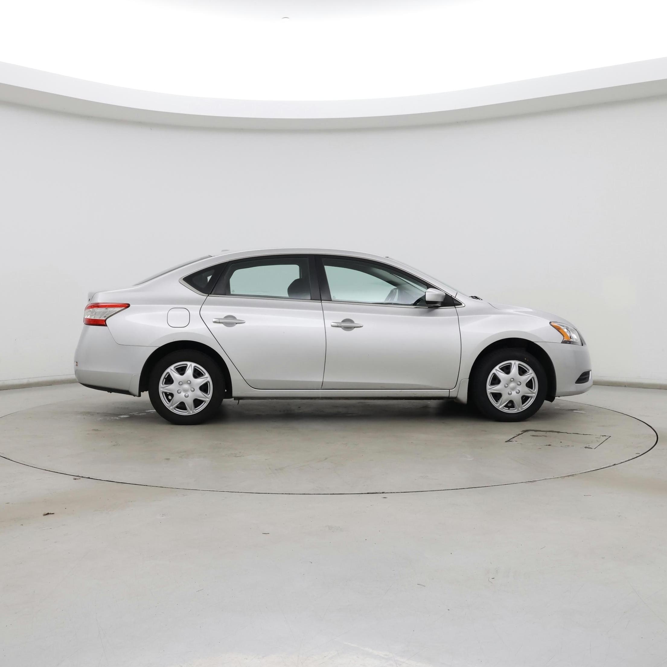 Thumbnail: 2015 Nissan Sentra - 7