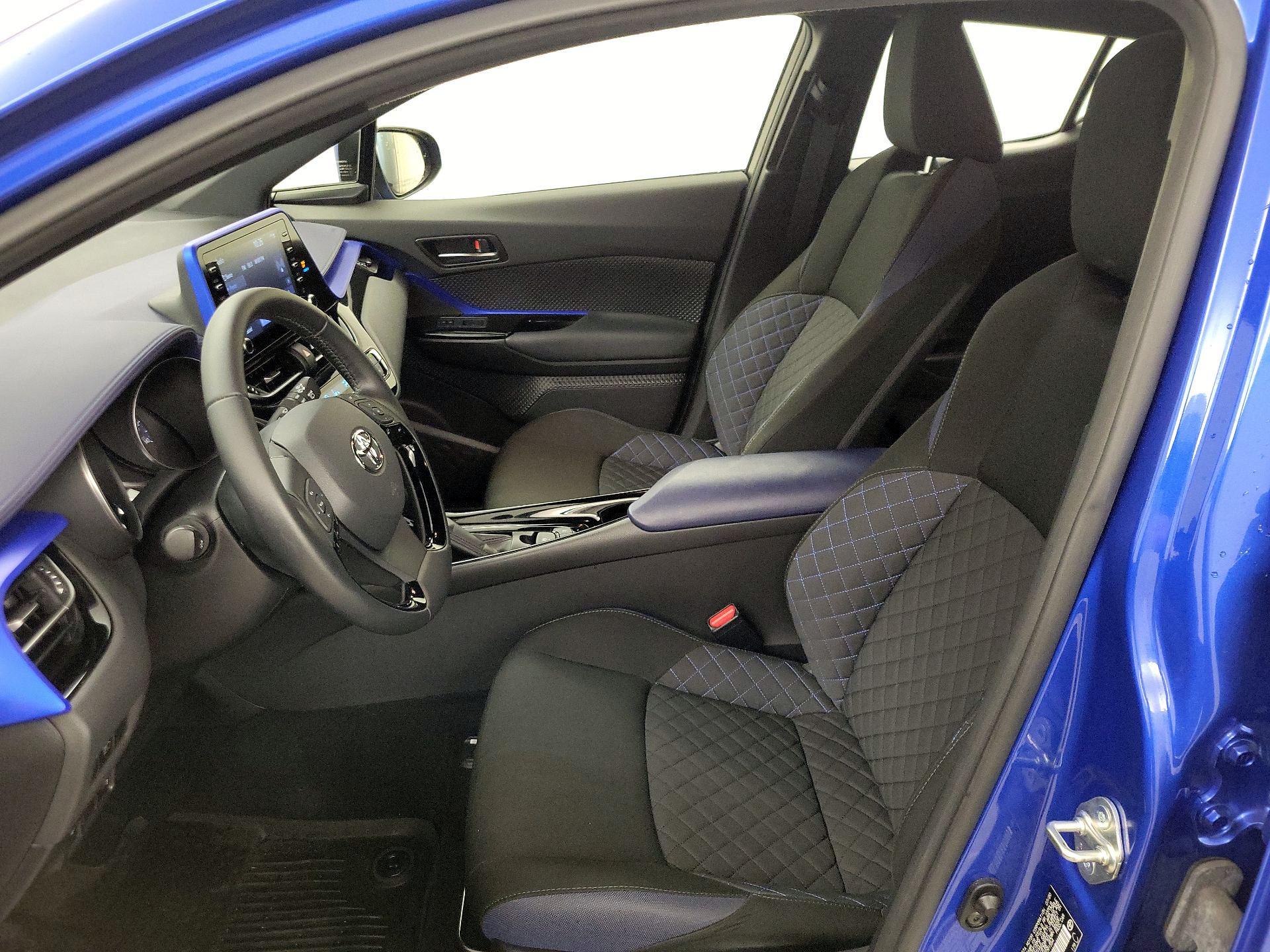 Thumbnail: 2020 Toyota C-HR - 11
