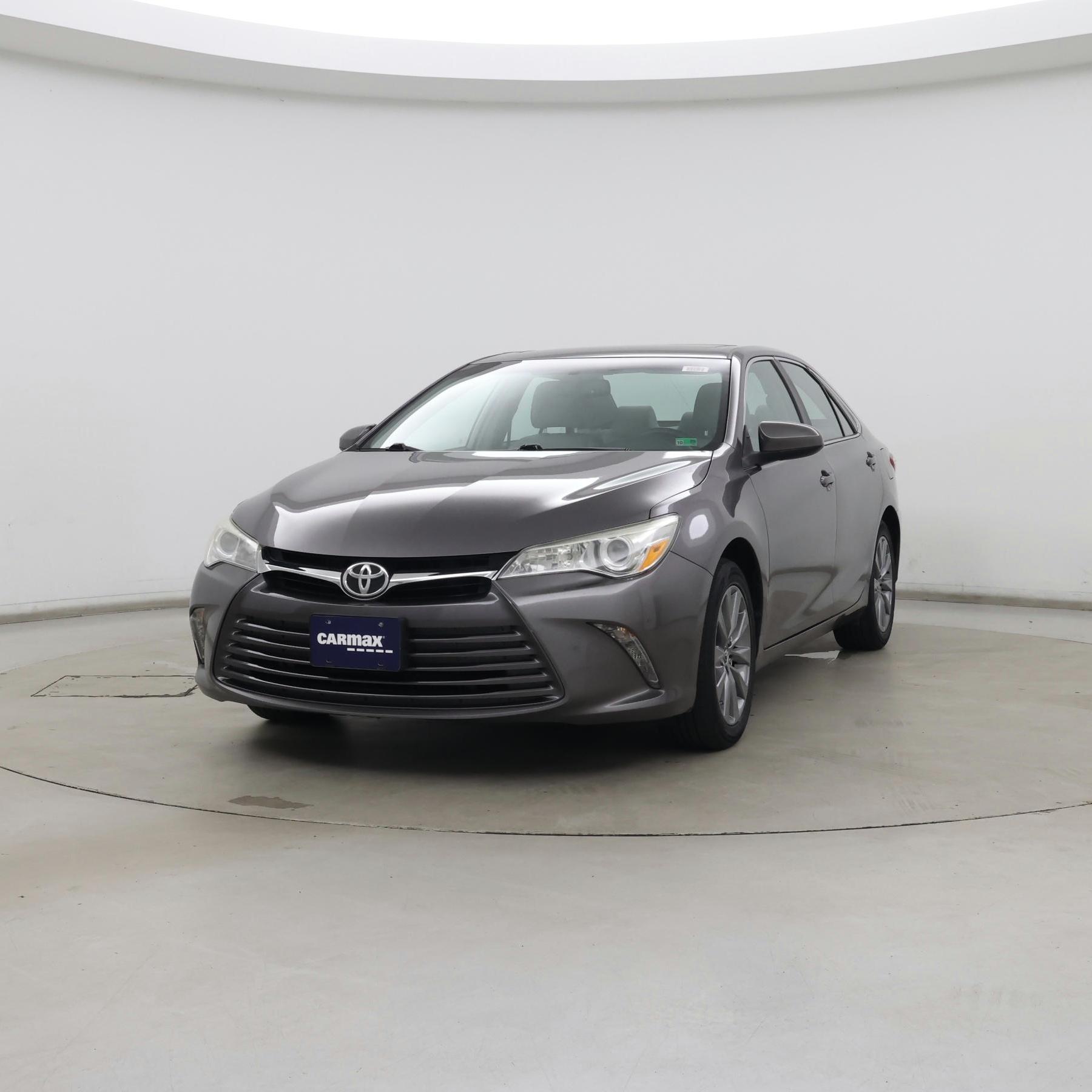 Thumbnail: 2016 Toyota Camry - 4