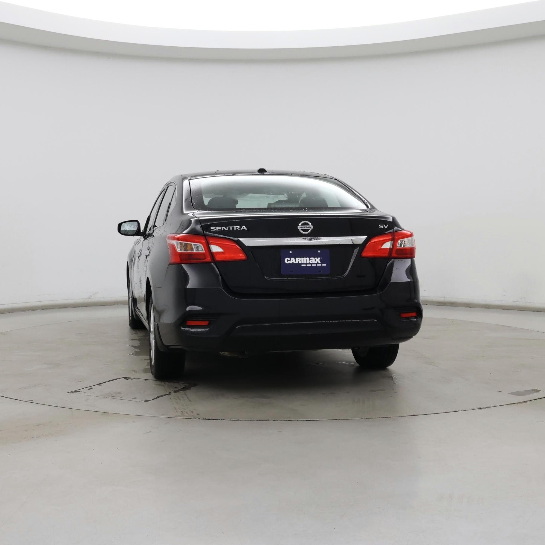 Thumbnail: 2018 Nissan Sentra - 6