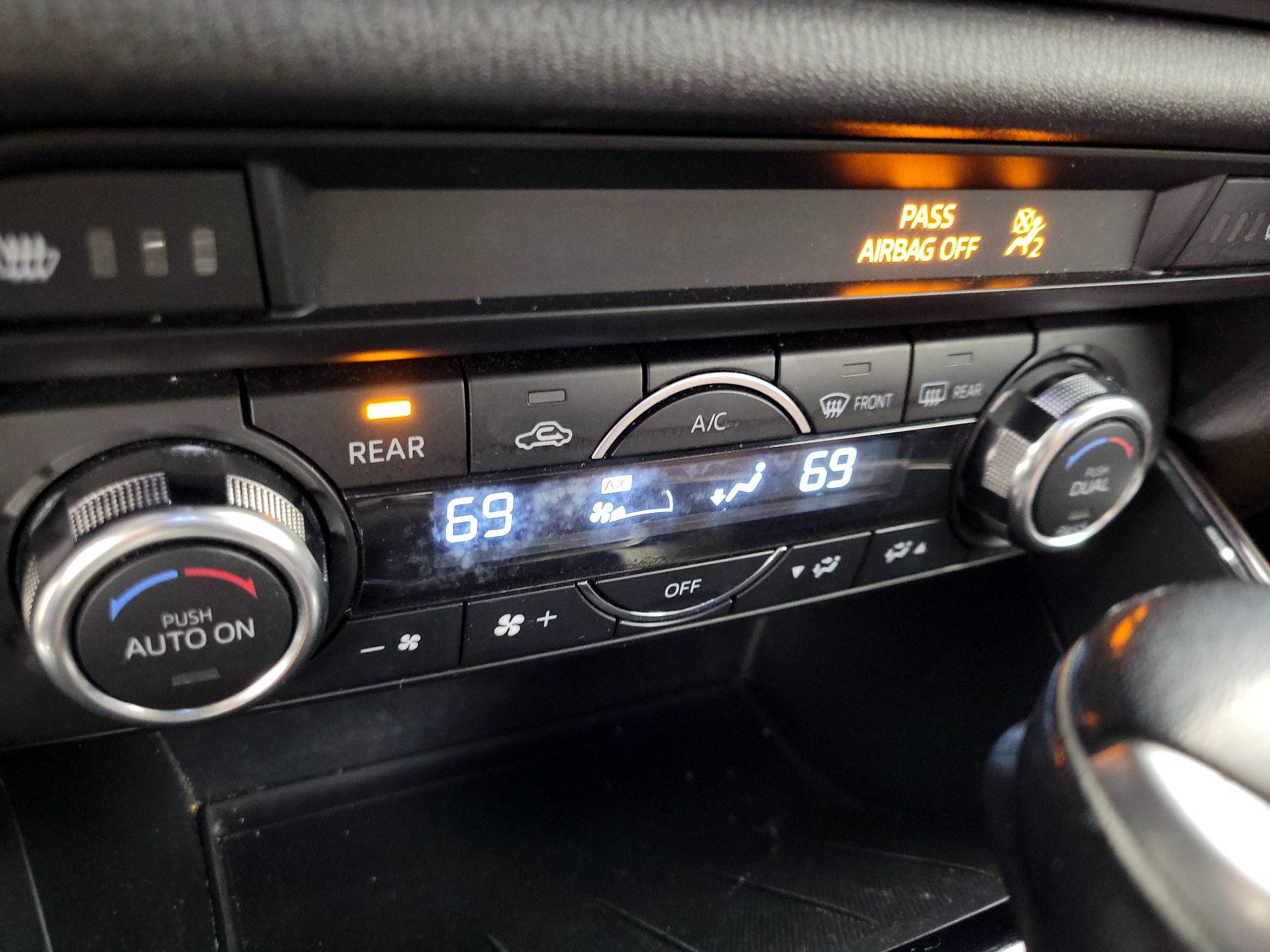 Thumbnail: 2017 Mazda CX-9 - 17