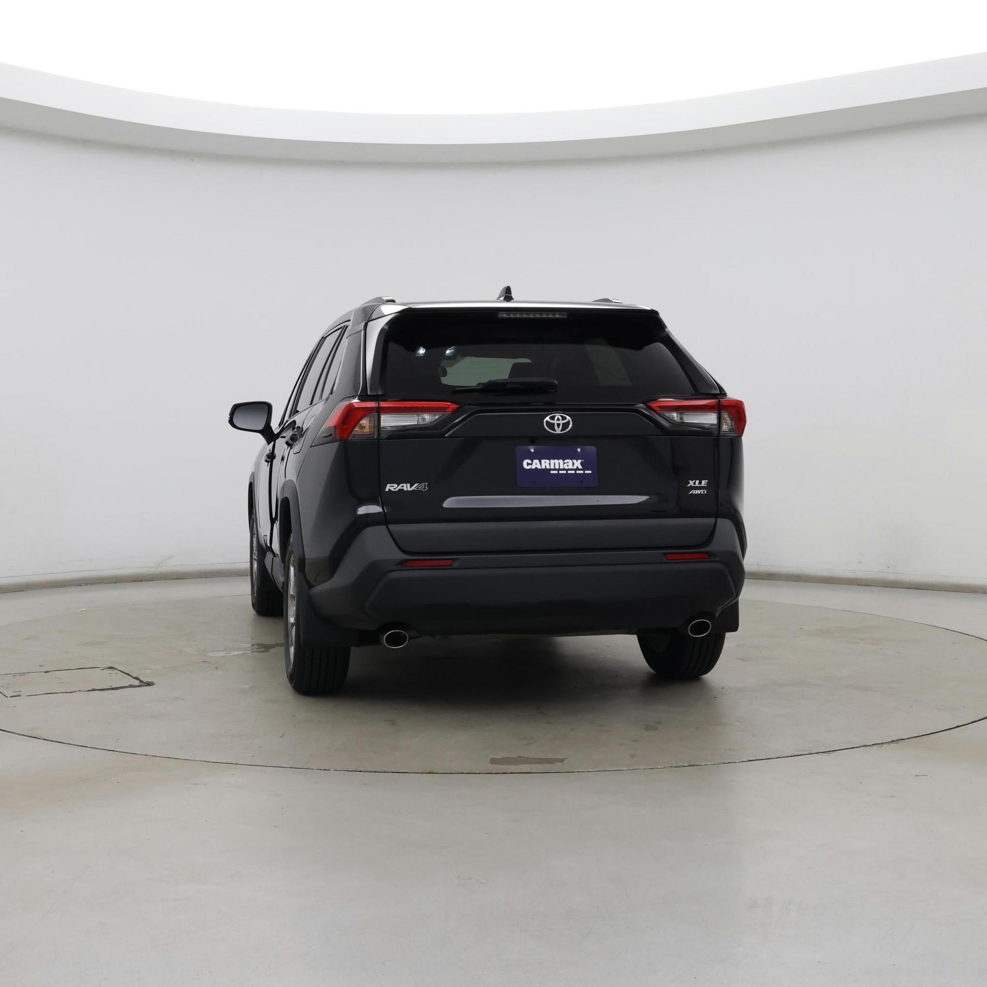 Thumbnail: 2022 Toyota RAV4 - 6