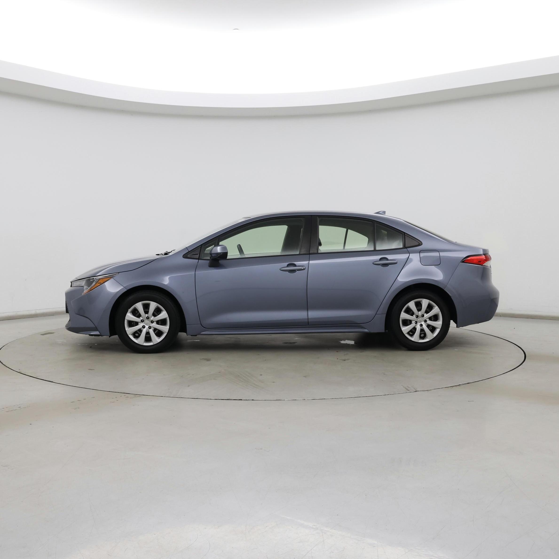 Thumbnail: 2022 Toyota Corolla - 3