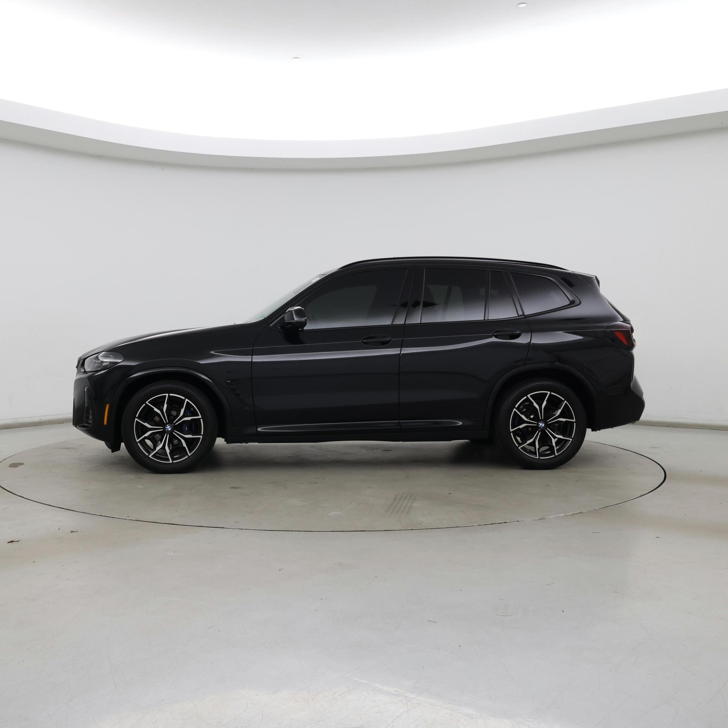 Thumbnail: 2023 BMW X3 - 3