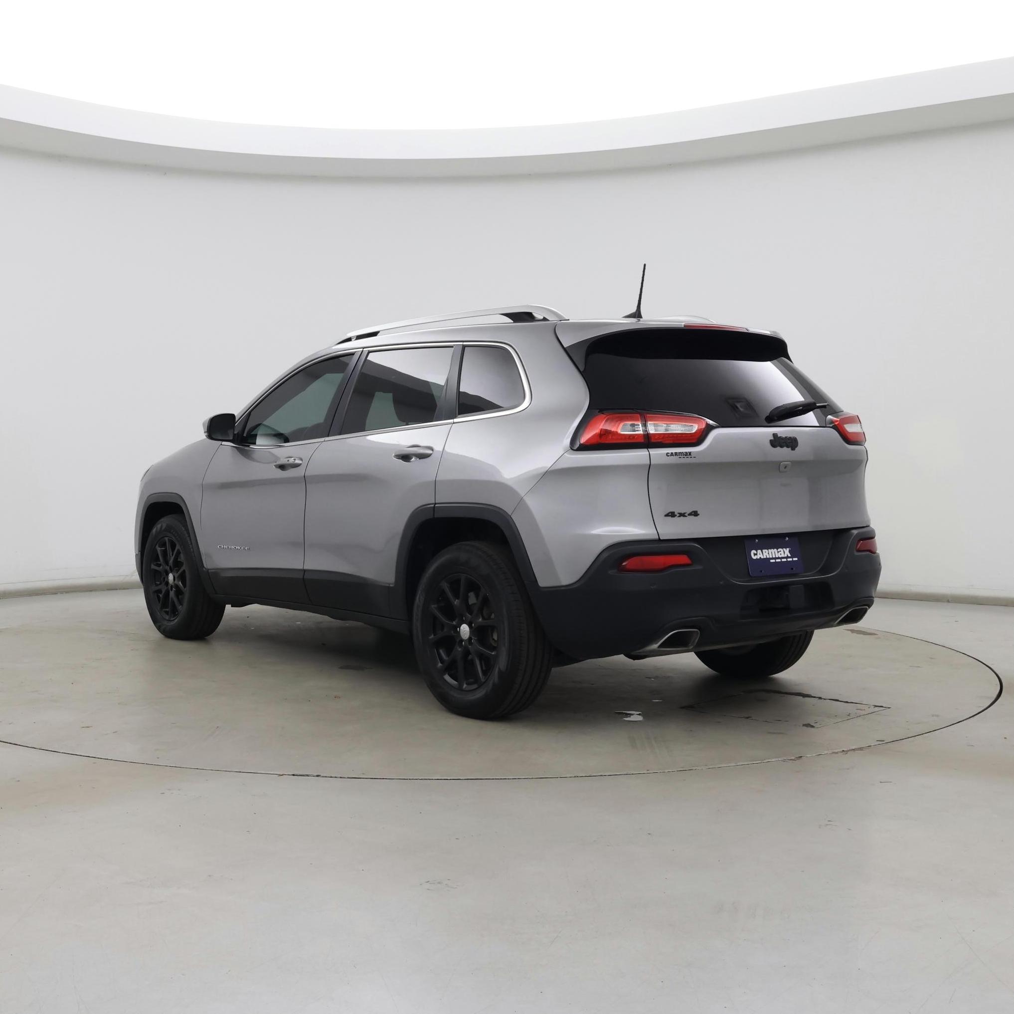 Thumbnail: 2016 Jeep Cherokee - 2