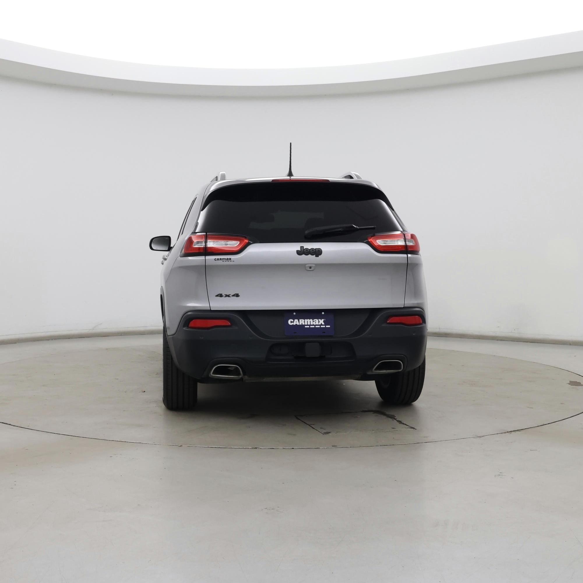 Thumbnail: 2016 Jeep Cherokee - 6