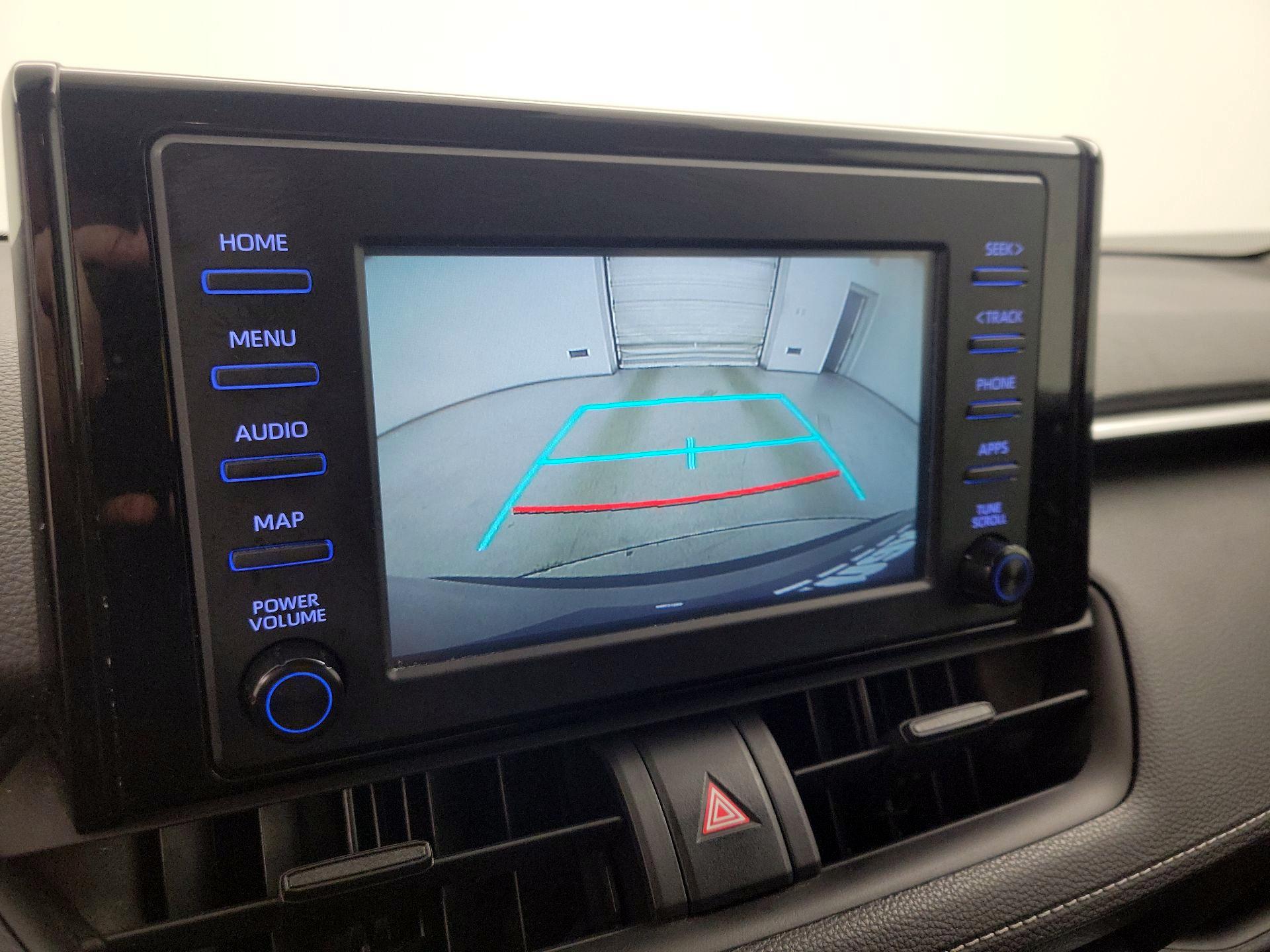 Thumbnail: 2019 Toyota RAV4 - 14