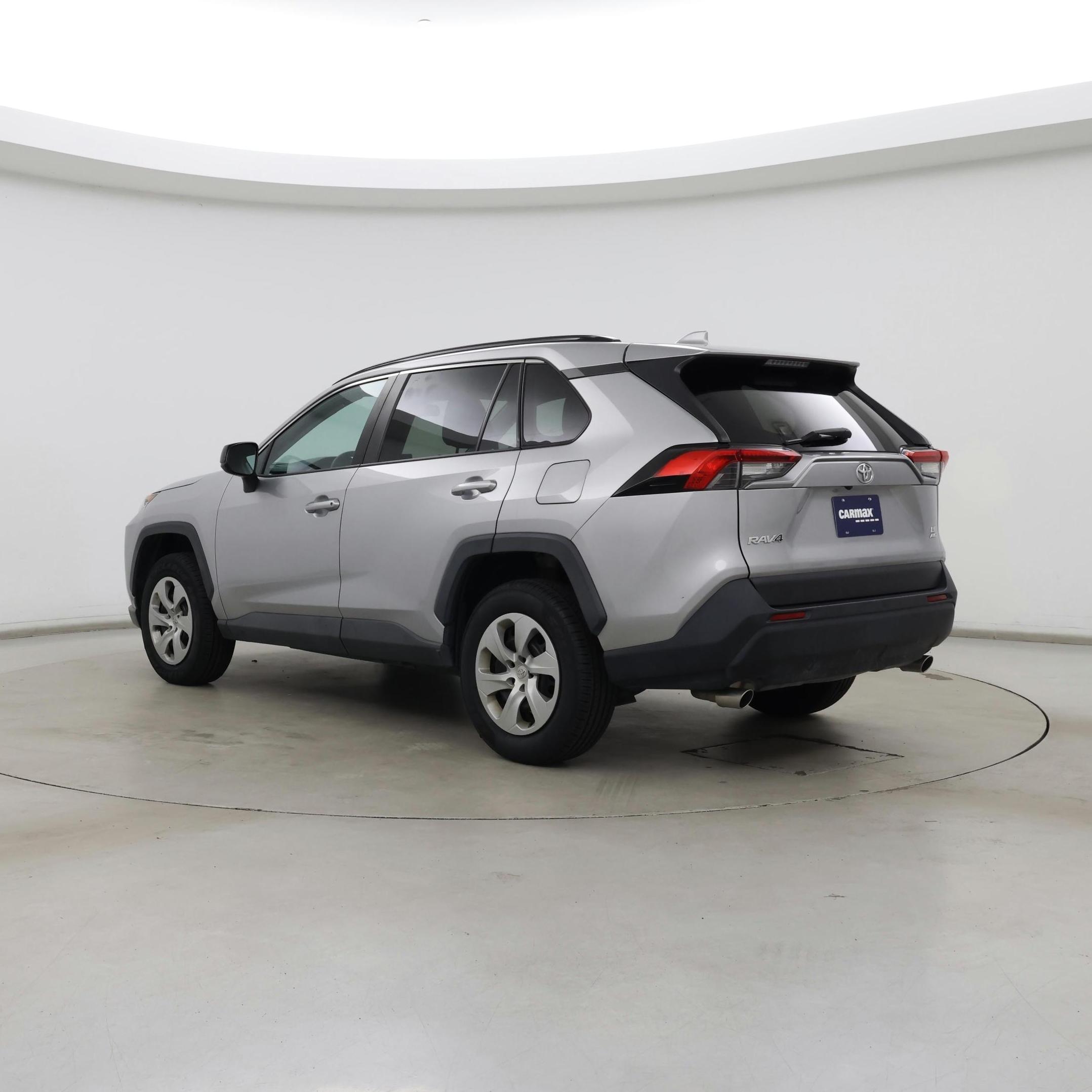 Thumbnail: 2019 Toyota RAV4 - 2