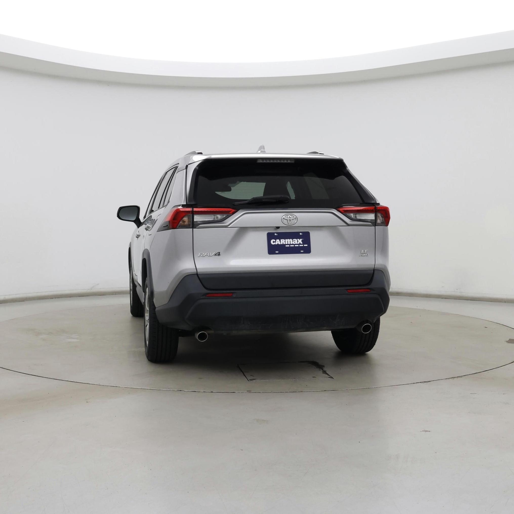 Thumbnail: 2019 Toyota RAV4 - 6