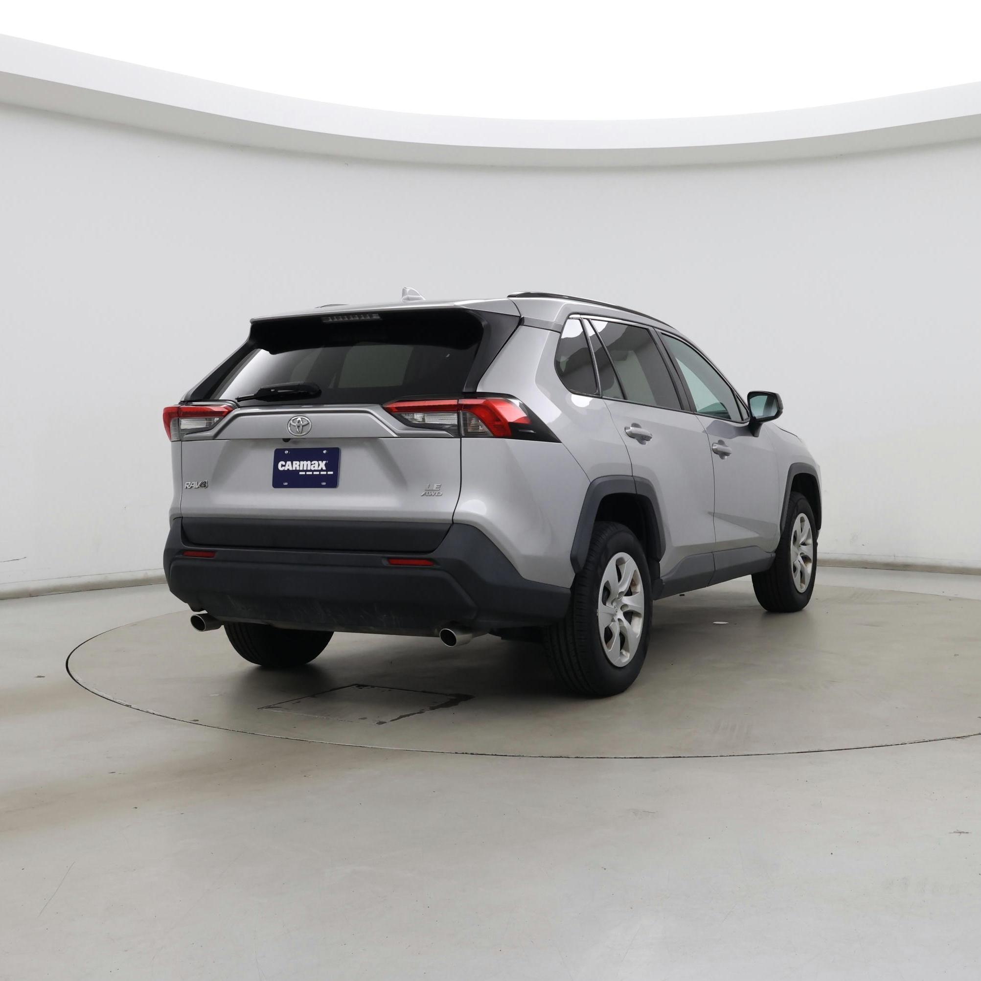 Thumbnail: 2019 Toyota RAV4 - 8