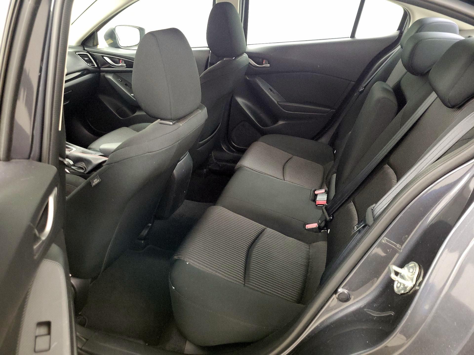Thumbnail: 2014 Mazda Mazda3 - 18