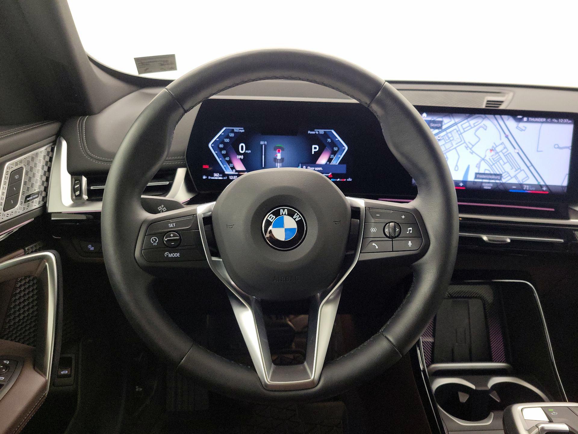 Thumbnail: 2023 BMW X1 - 10