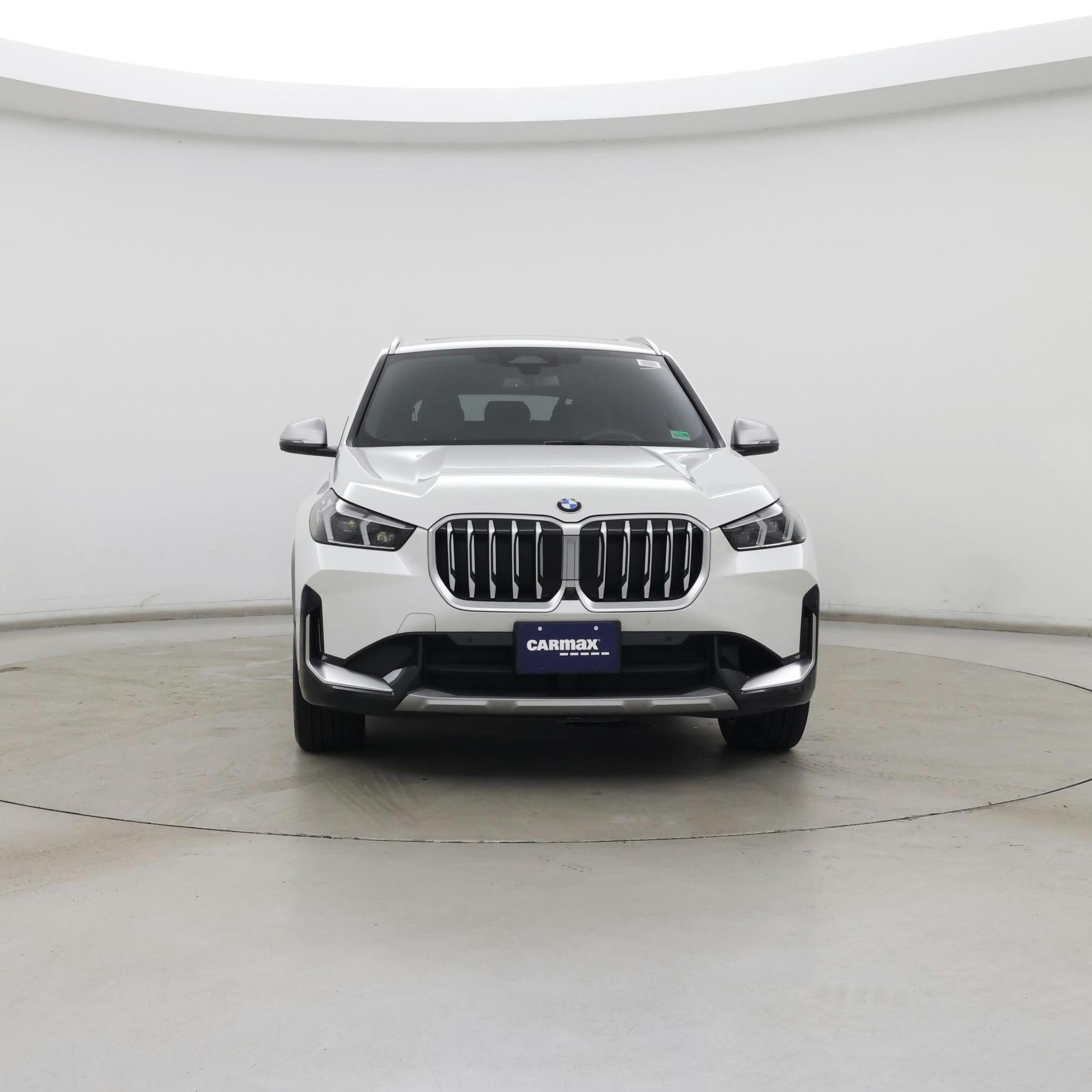 Thumbnail: 2023 BMW X1 - 5